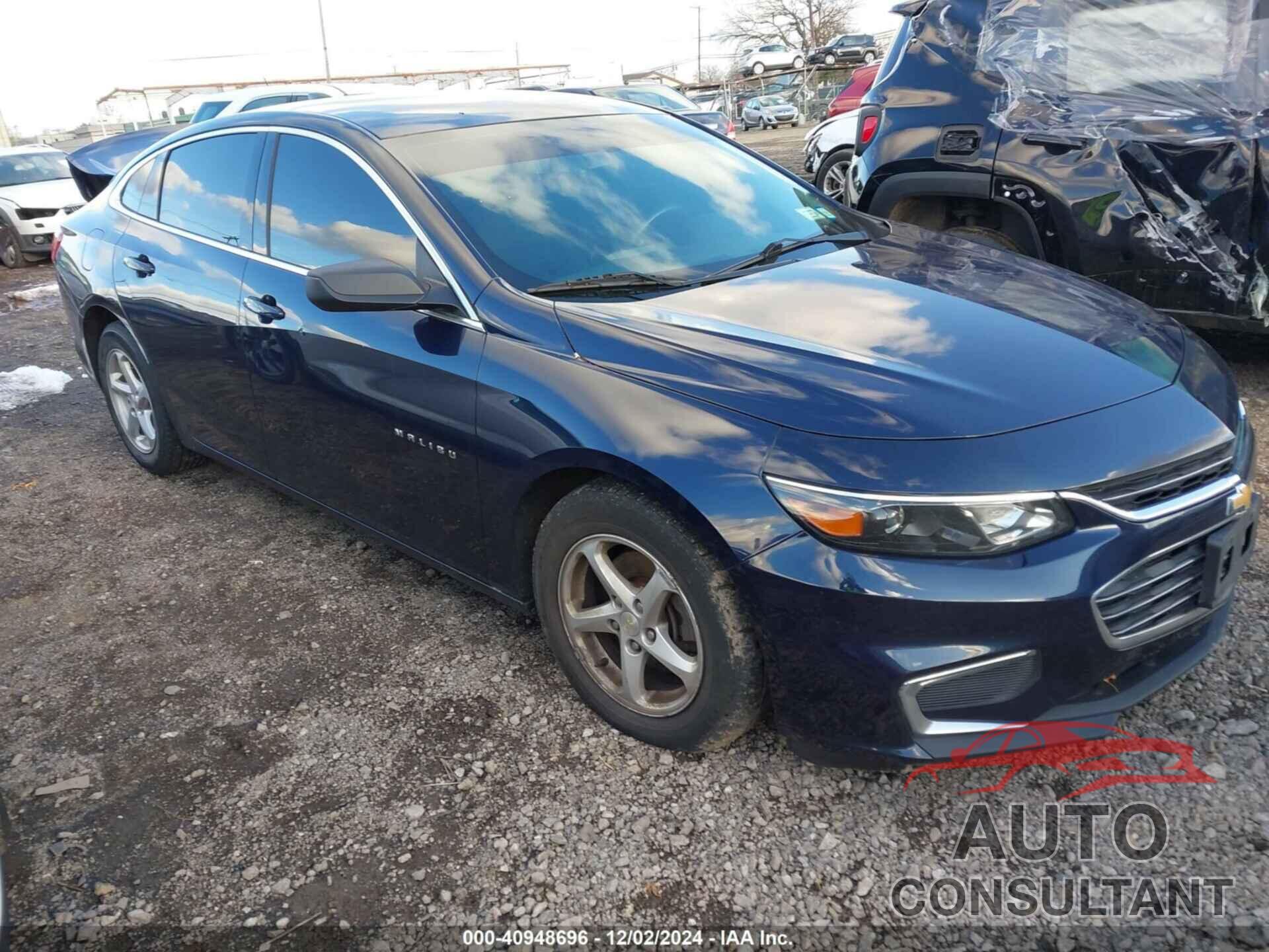 CHEVROLET MALIBU 2018 - 1G1ZB5ST5JF108725