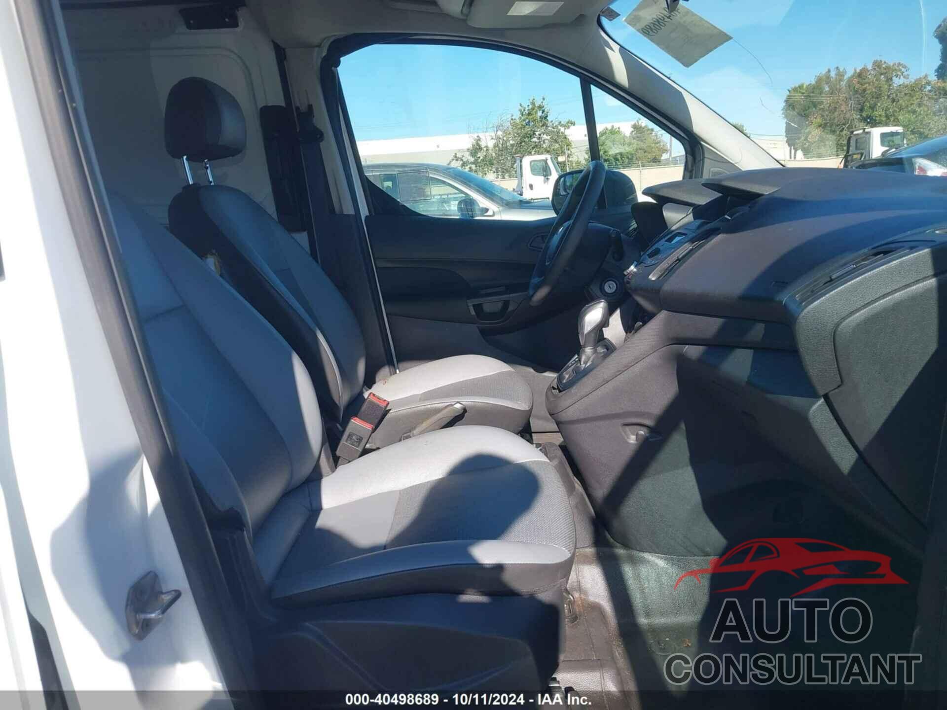 FORD TRANSIT CONNECT 2017 - NM0LS7E7XH1338742