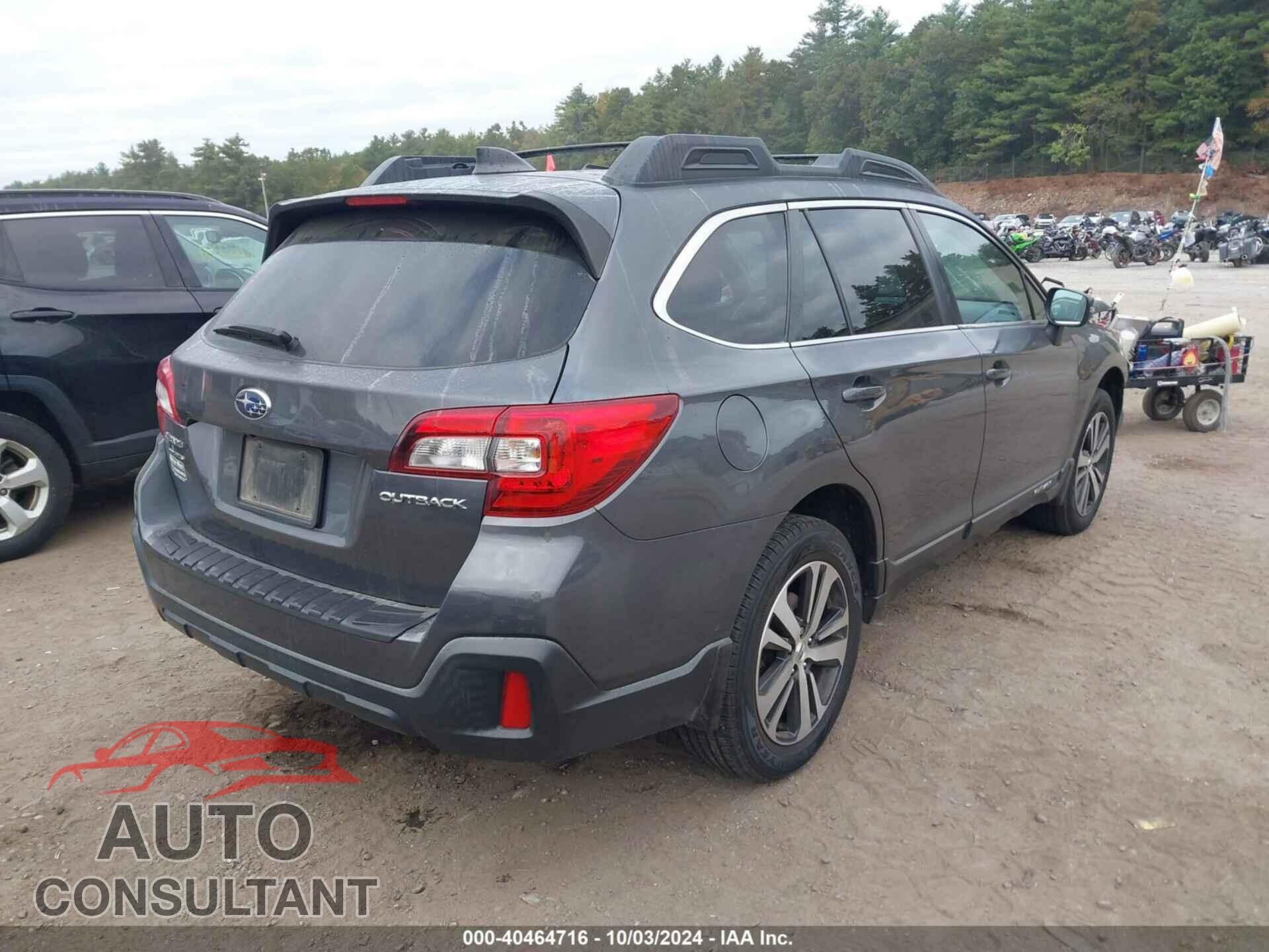 SUBARU OUTBACK 2018 - 4S4BSAKC8J3301952