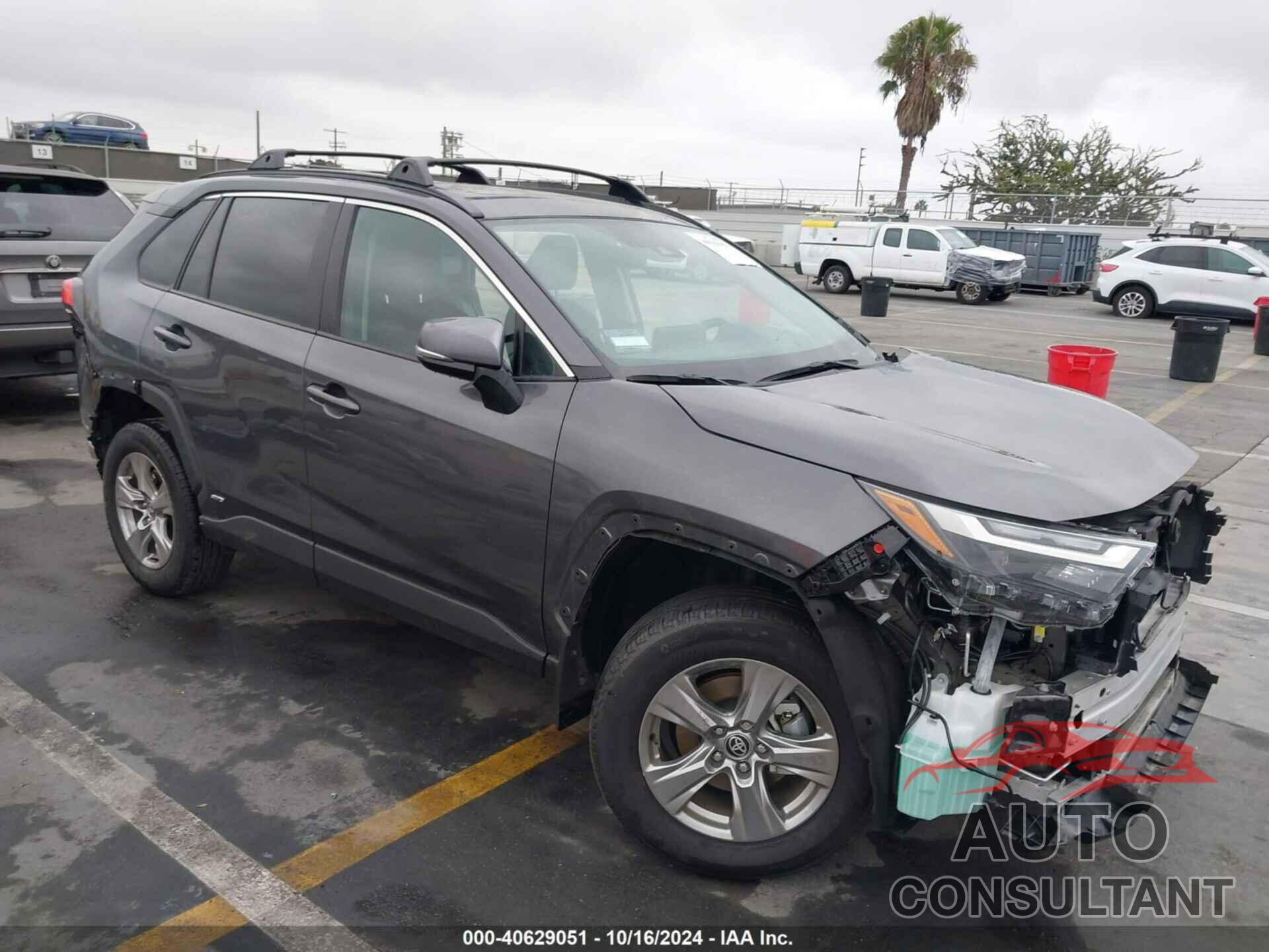 TOYOTA RAV4 HYBRID 2024 - 2T3RWRFV9RW206360