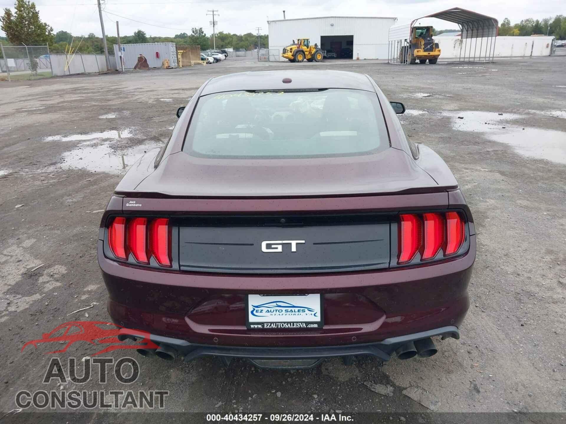 FORD MUSTANG 2018 - 1FA6P8CF1J5142050