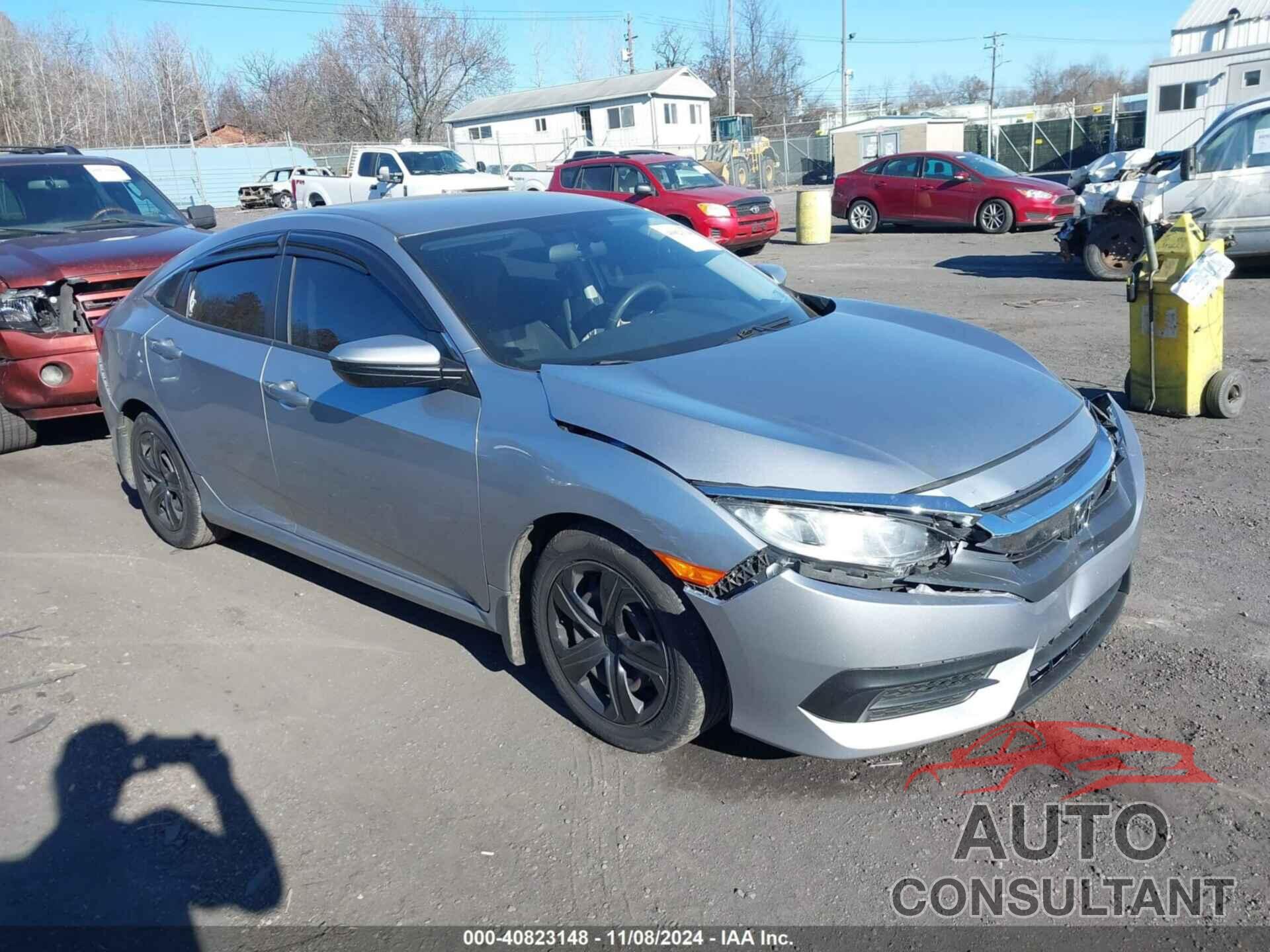HONDA CIVIC 2018 - 2HGFC2F58JH519618