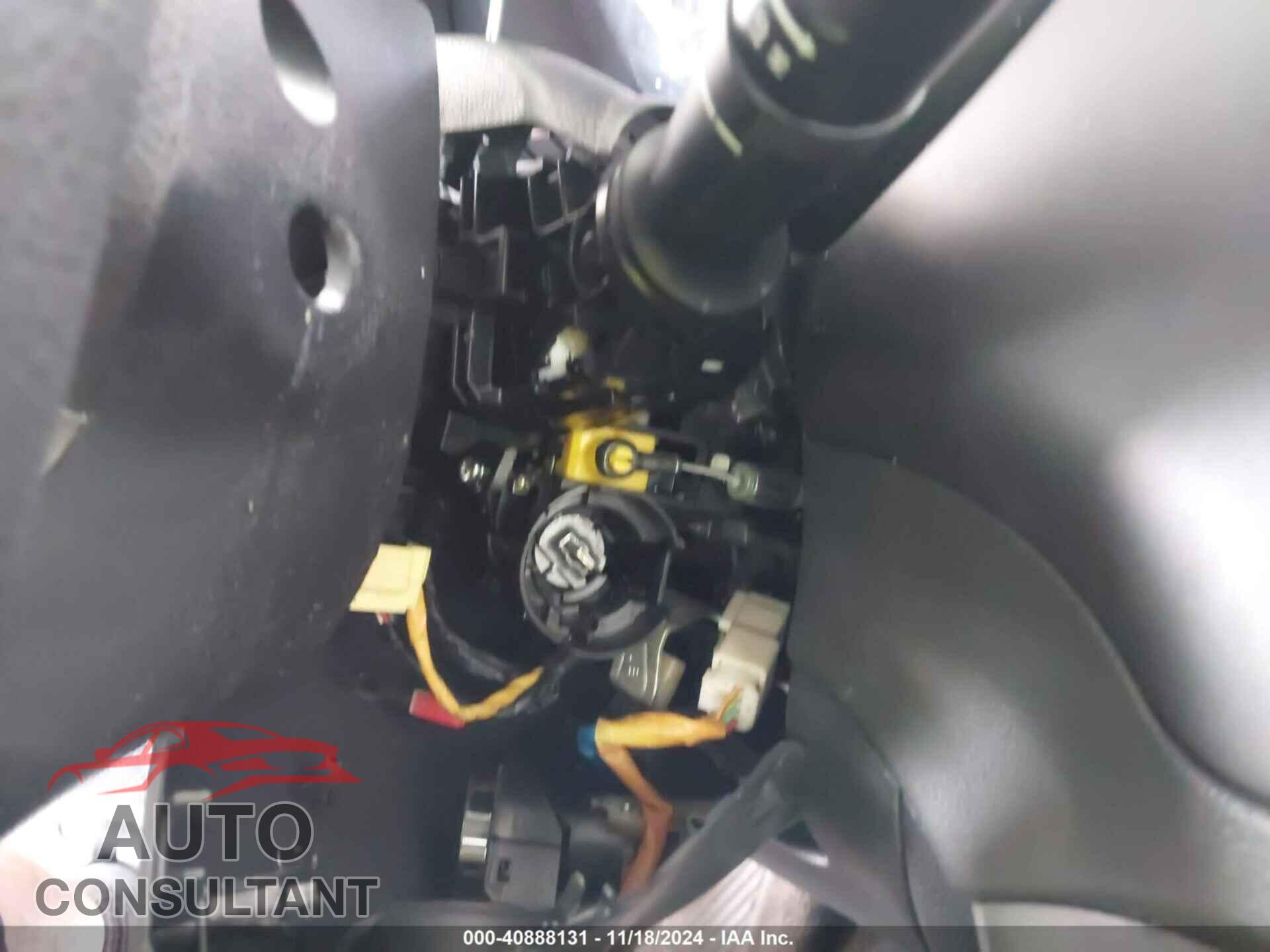 KIA RIO 2013 - KNADN4A37D6211277