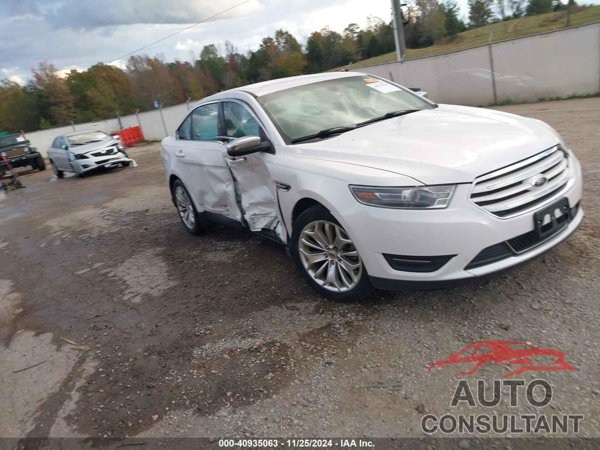 FORD TAURUS 2015 - 1FAHP2F82FG146901