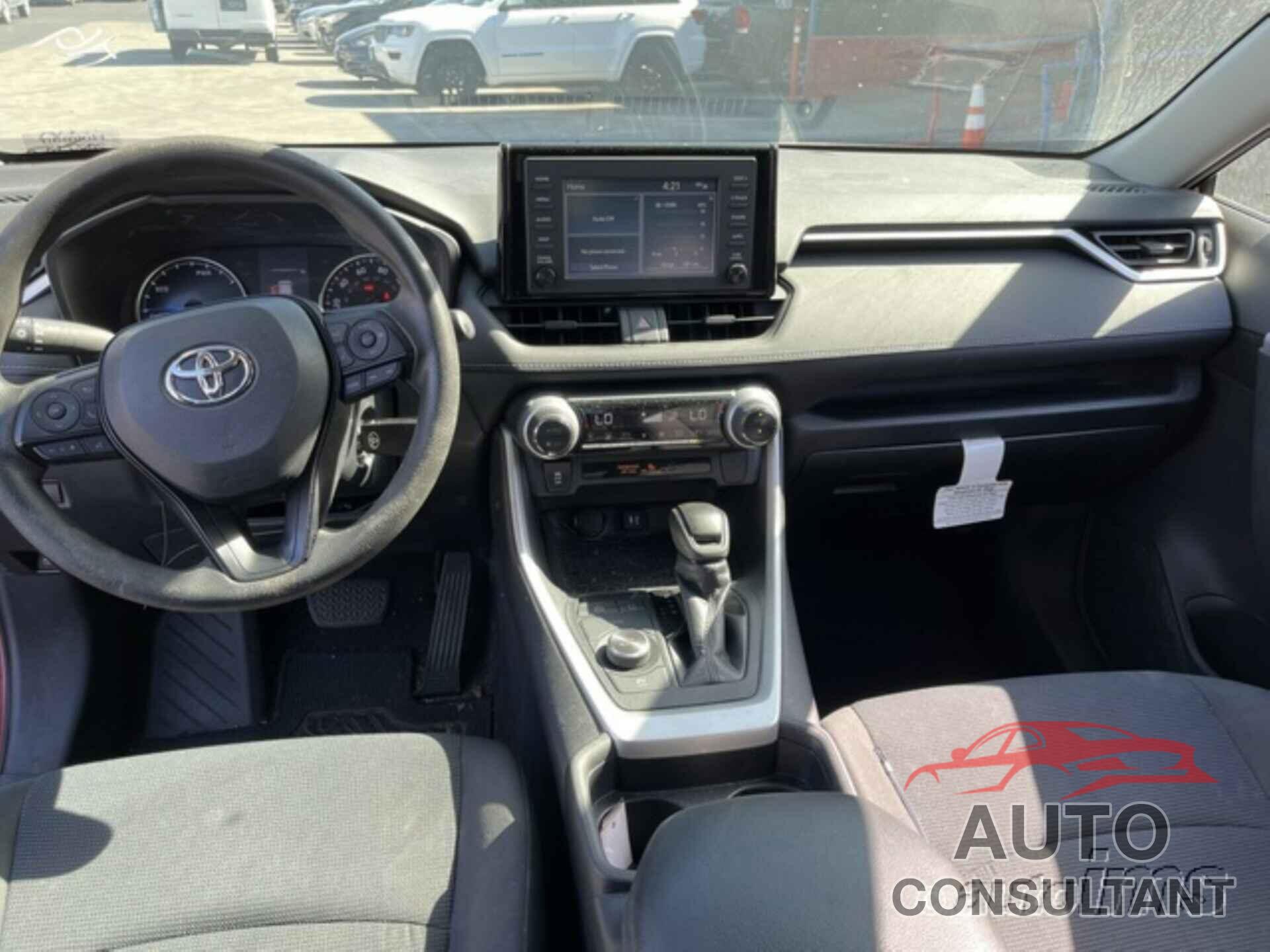 TOYOTA RAV4 2019 - 2T3MWRFV9KW039286