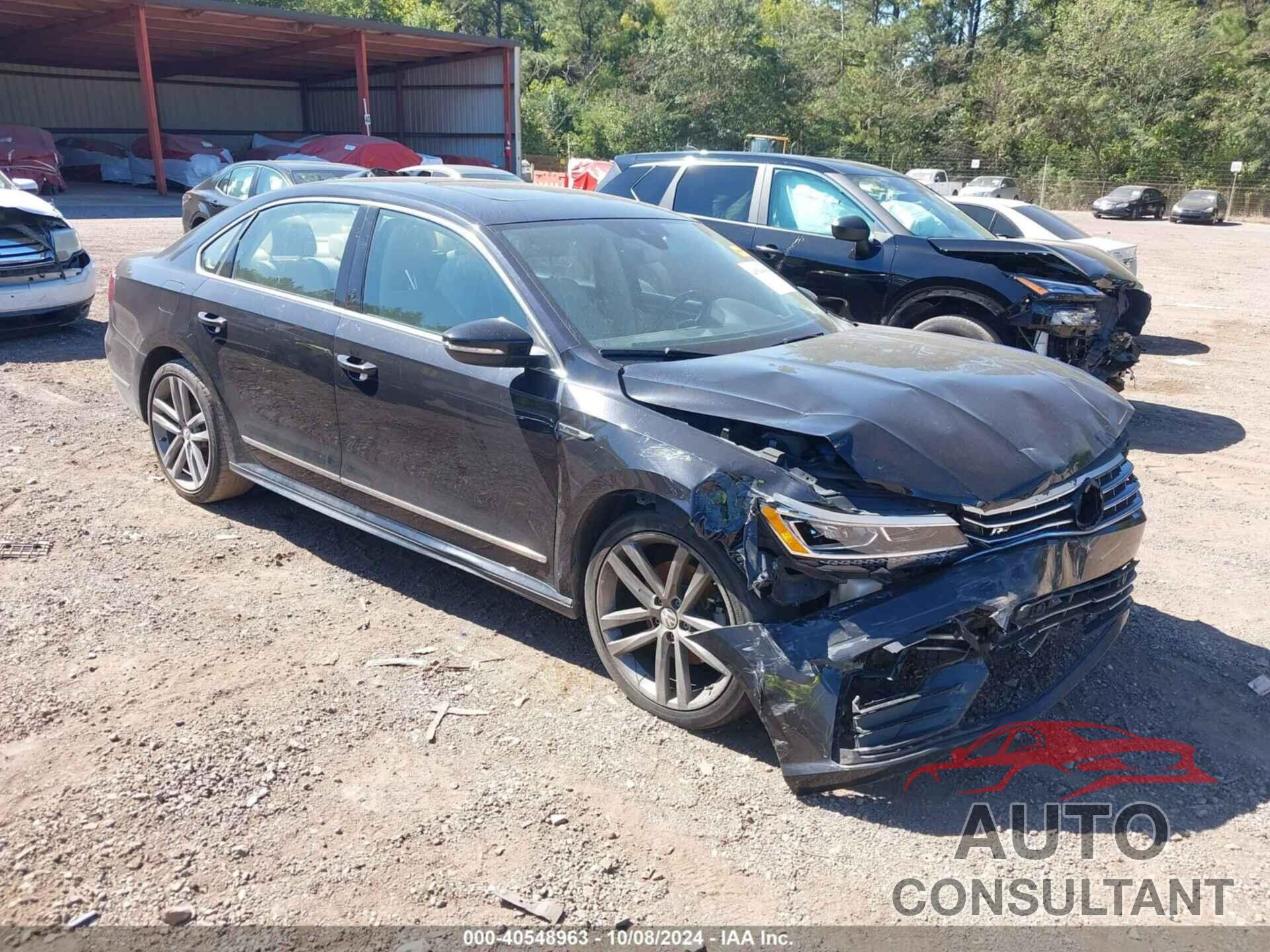 VOLKSWAGEN PASSAT 2019 - 1VWMA7A37KC009597