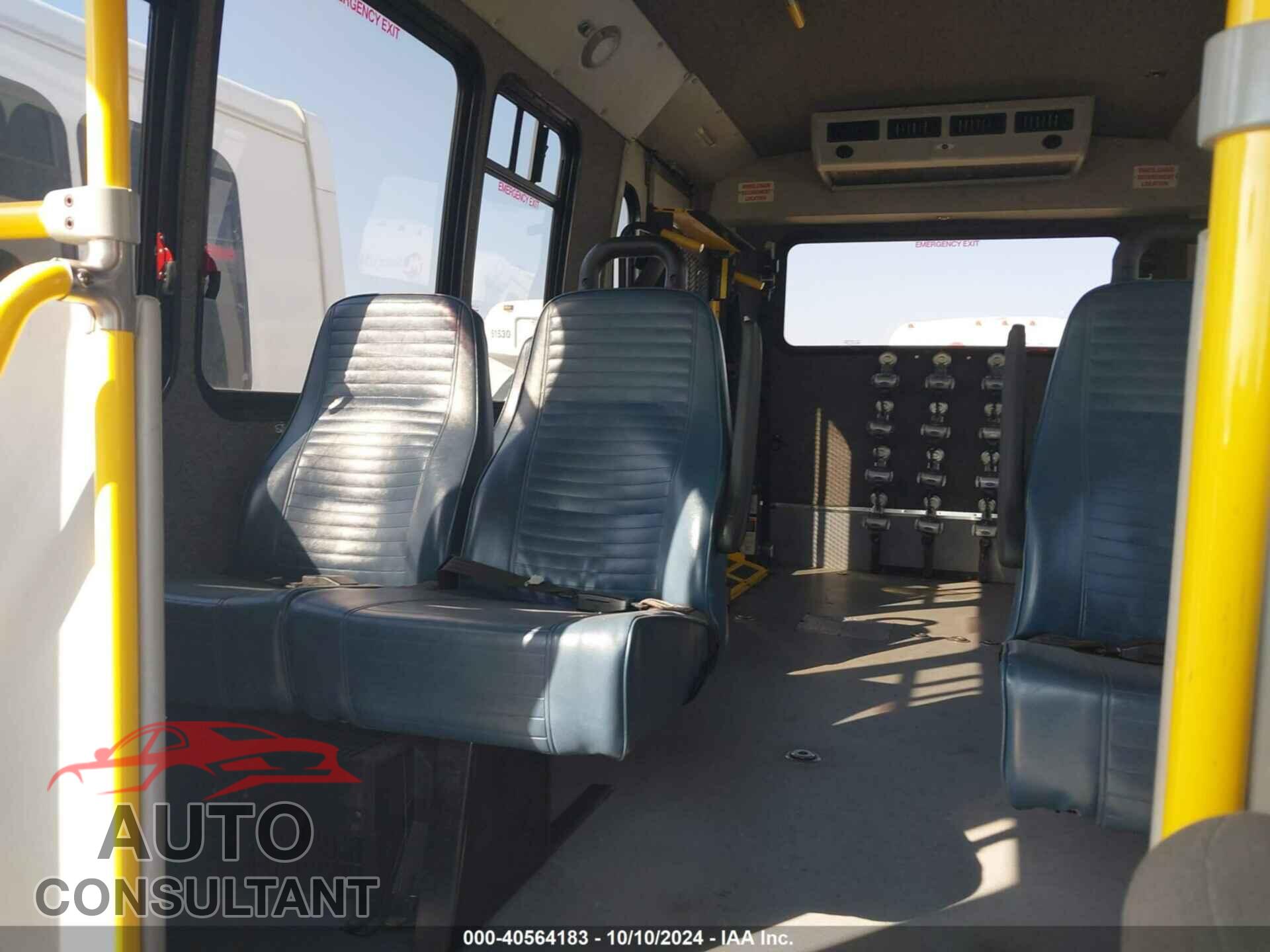 FORD E-450 CUTAWAY 2018 - 1FDFE4FS7JDC33178