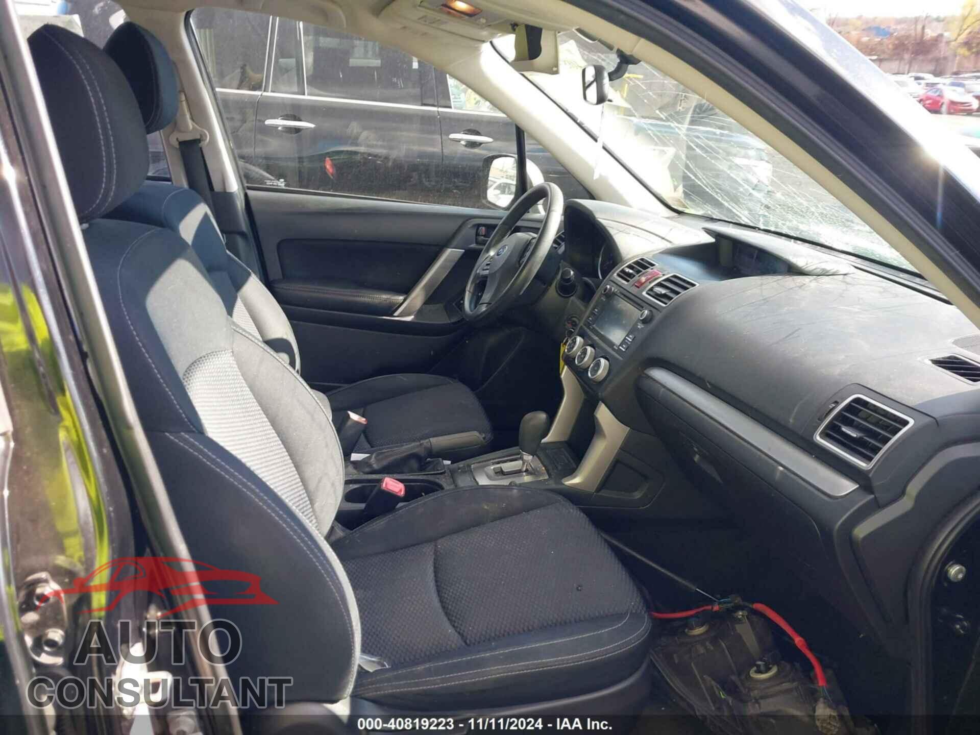 SUBARU FORESTER 2016 - JF2SJAAC5GH446601