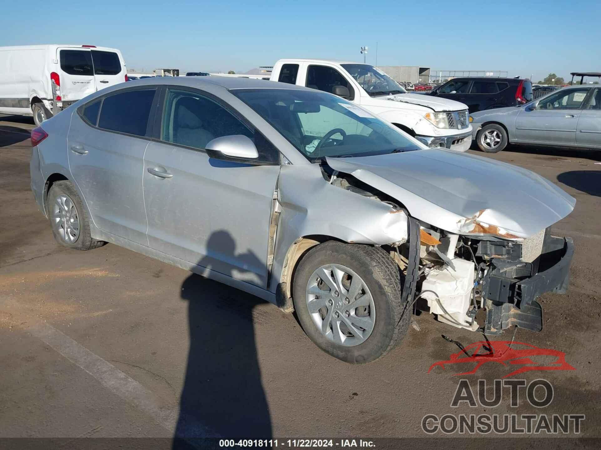 HYUNDAI ELANTRA 2019 - KMHD74LF3KU853133
