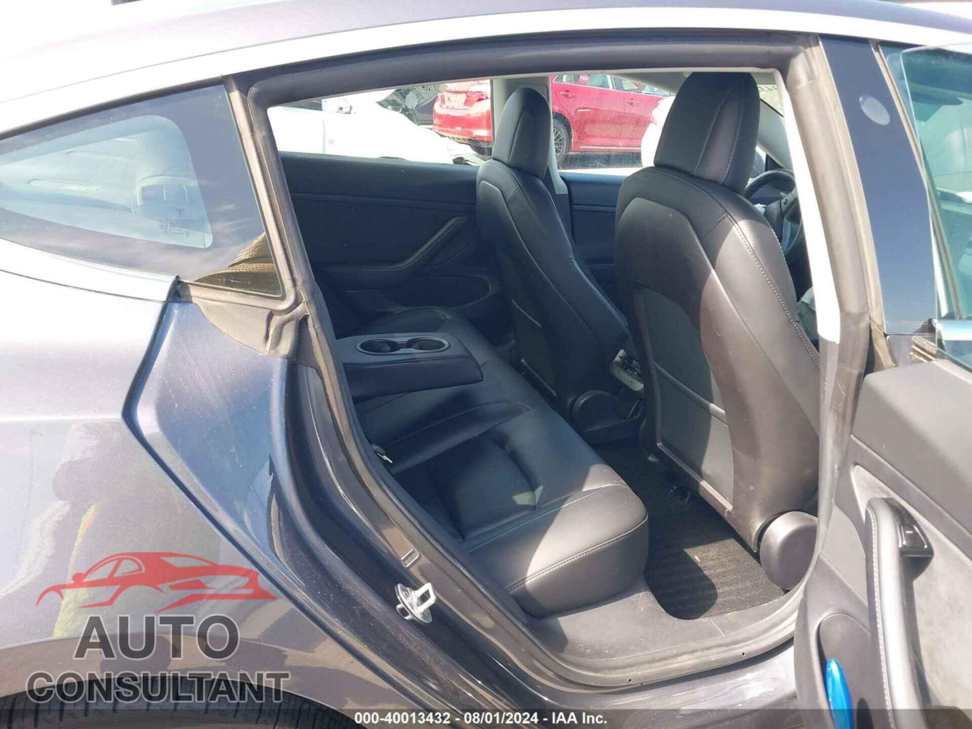 TESLA MODEL 3 2020 - 5YJ3E1EA5LF703167
