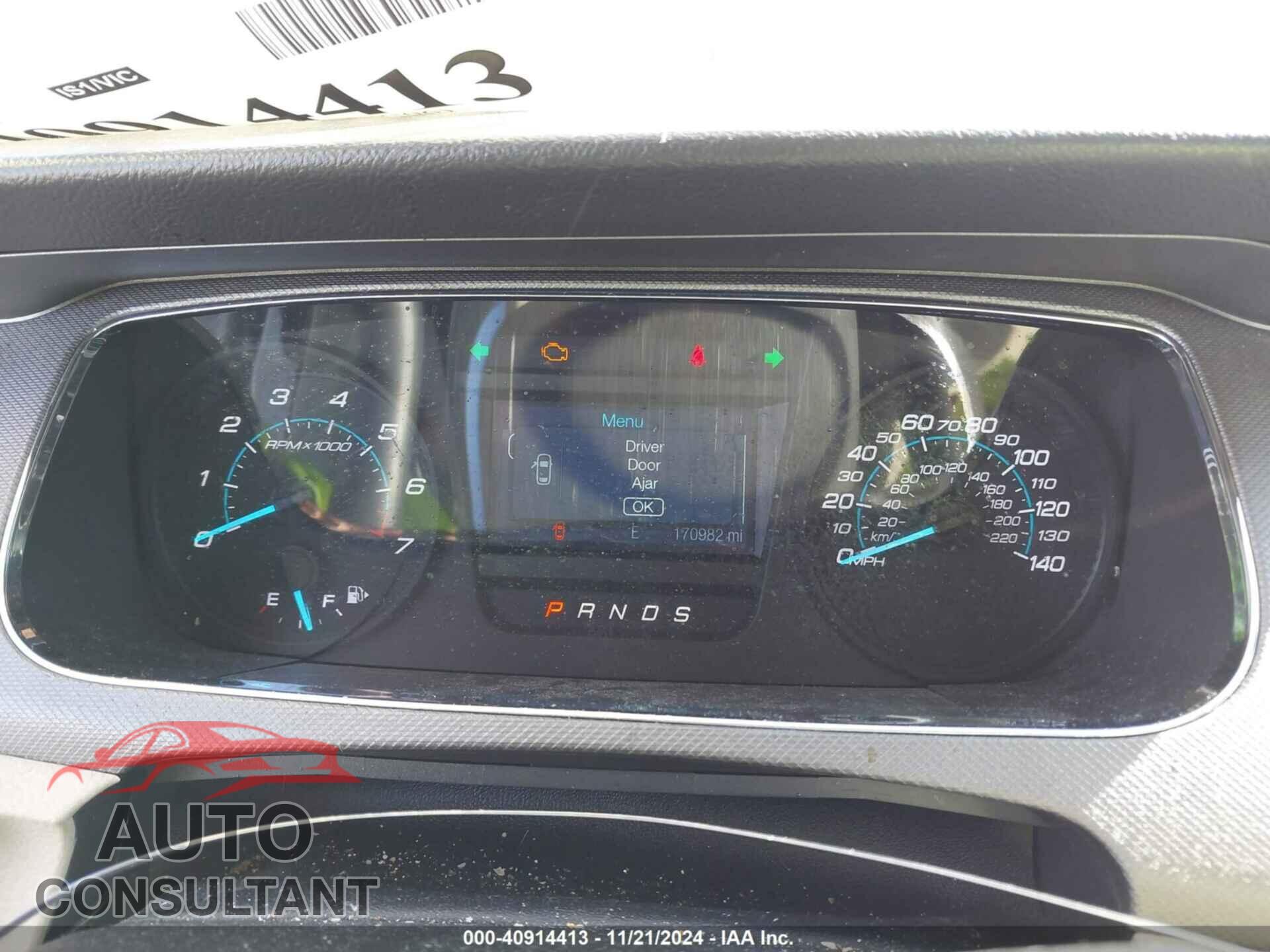 FORD TAURUS 2017 - 1FAHP2D87HG127038