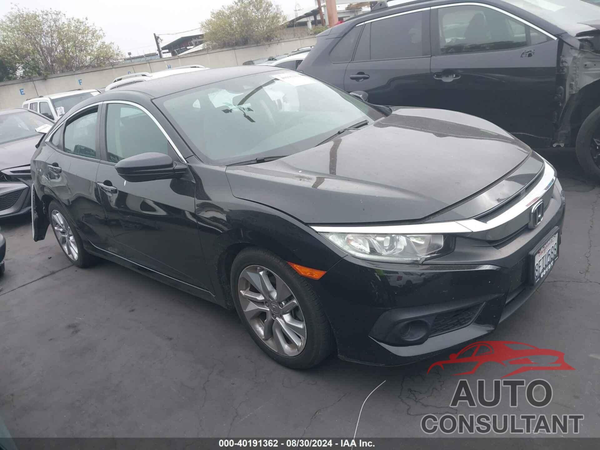 HONDA CIVIC 2018 - 2HGFC2F60JH575013