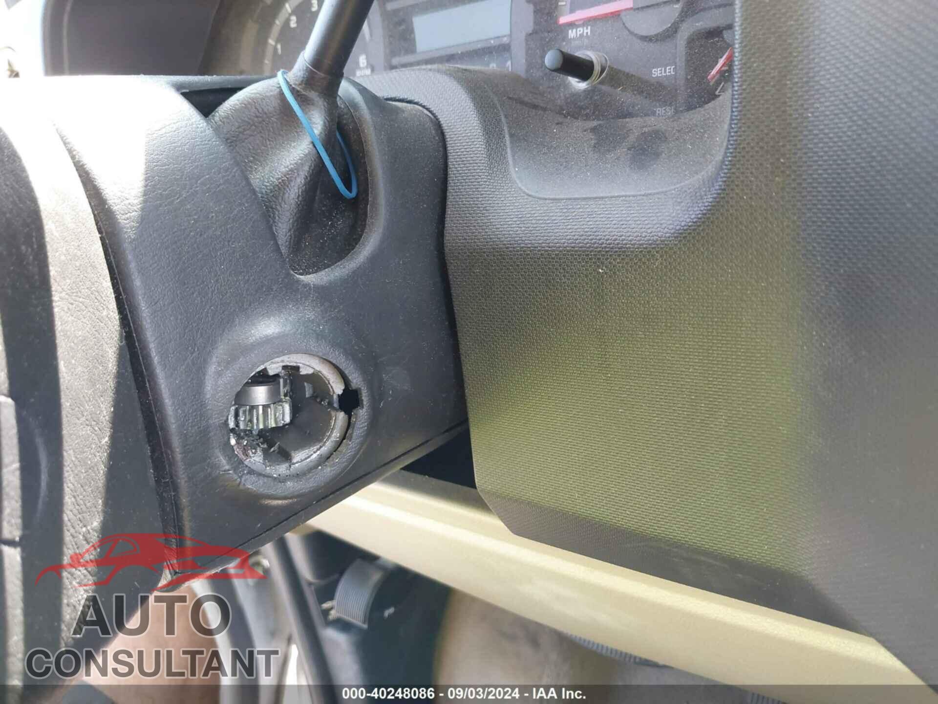 FORD E-350 SUPER DUTY 2012 - 1FBNE3BL1CDA45143