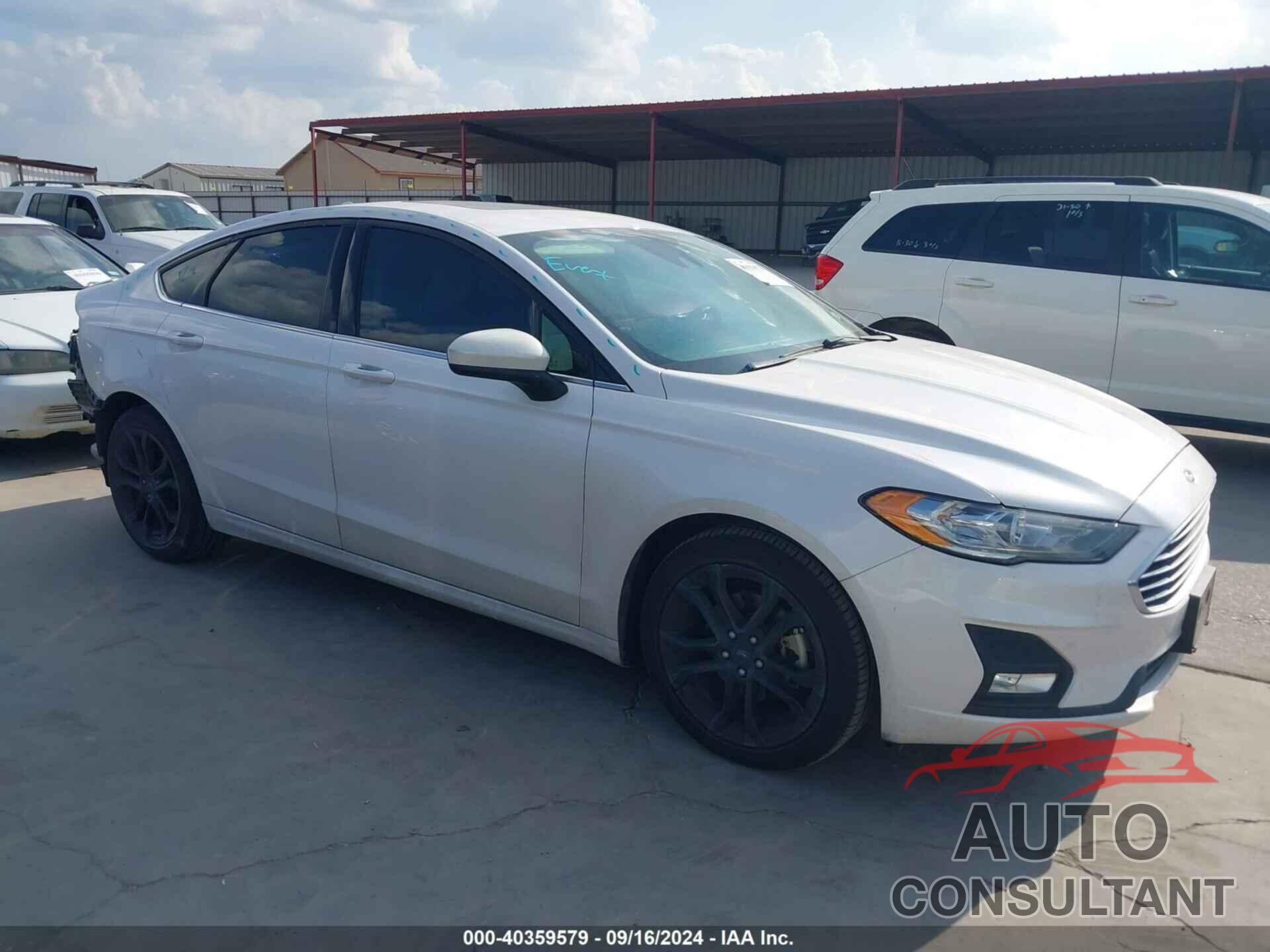 FORD FUSION 2019 - 3FA6P0HD5KR215461