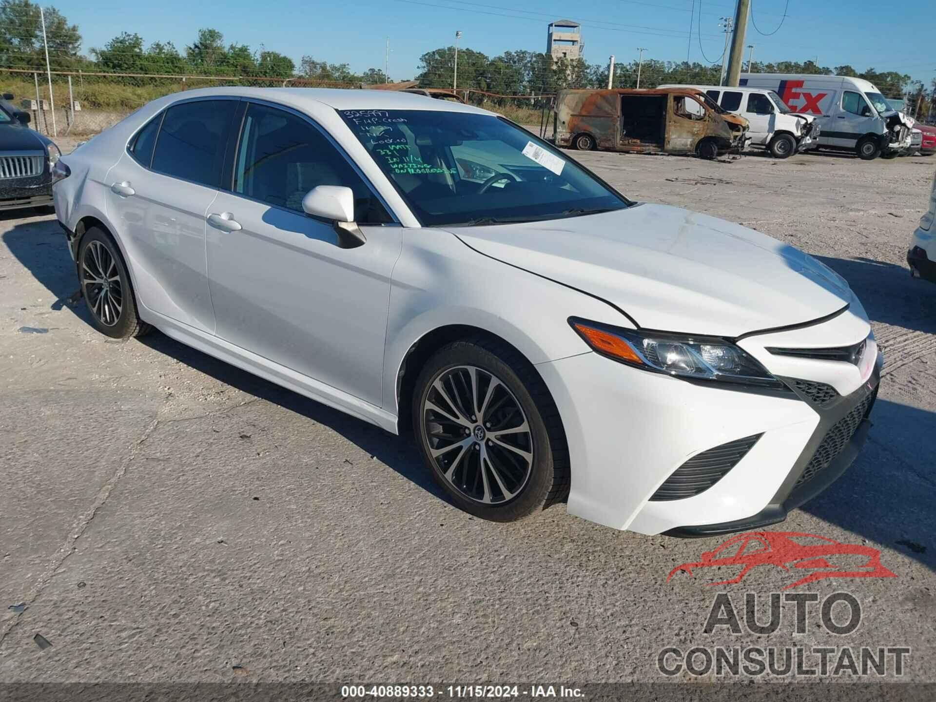 TOYOTA CAMRY 2020 - 4T1G11AK5LU310249