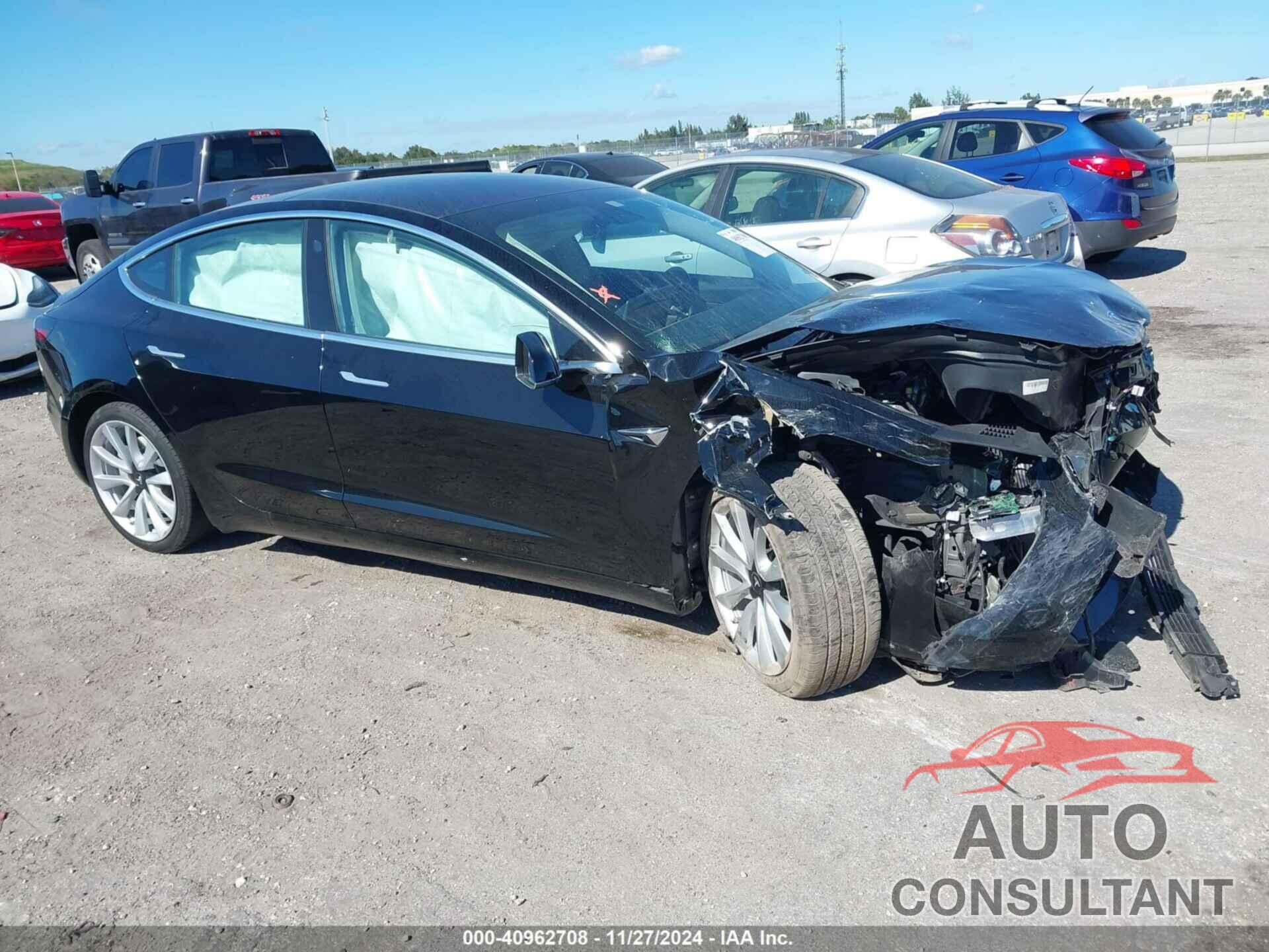 TESLA MODEL 3 2020 - 5YJ3E1EA6LF660877