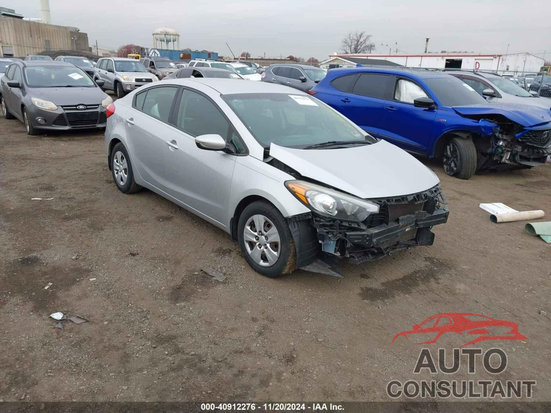 KIA FORTE 2016 - KNAFK4A60G5493574