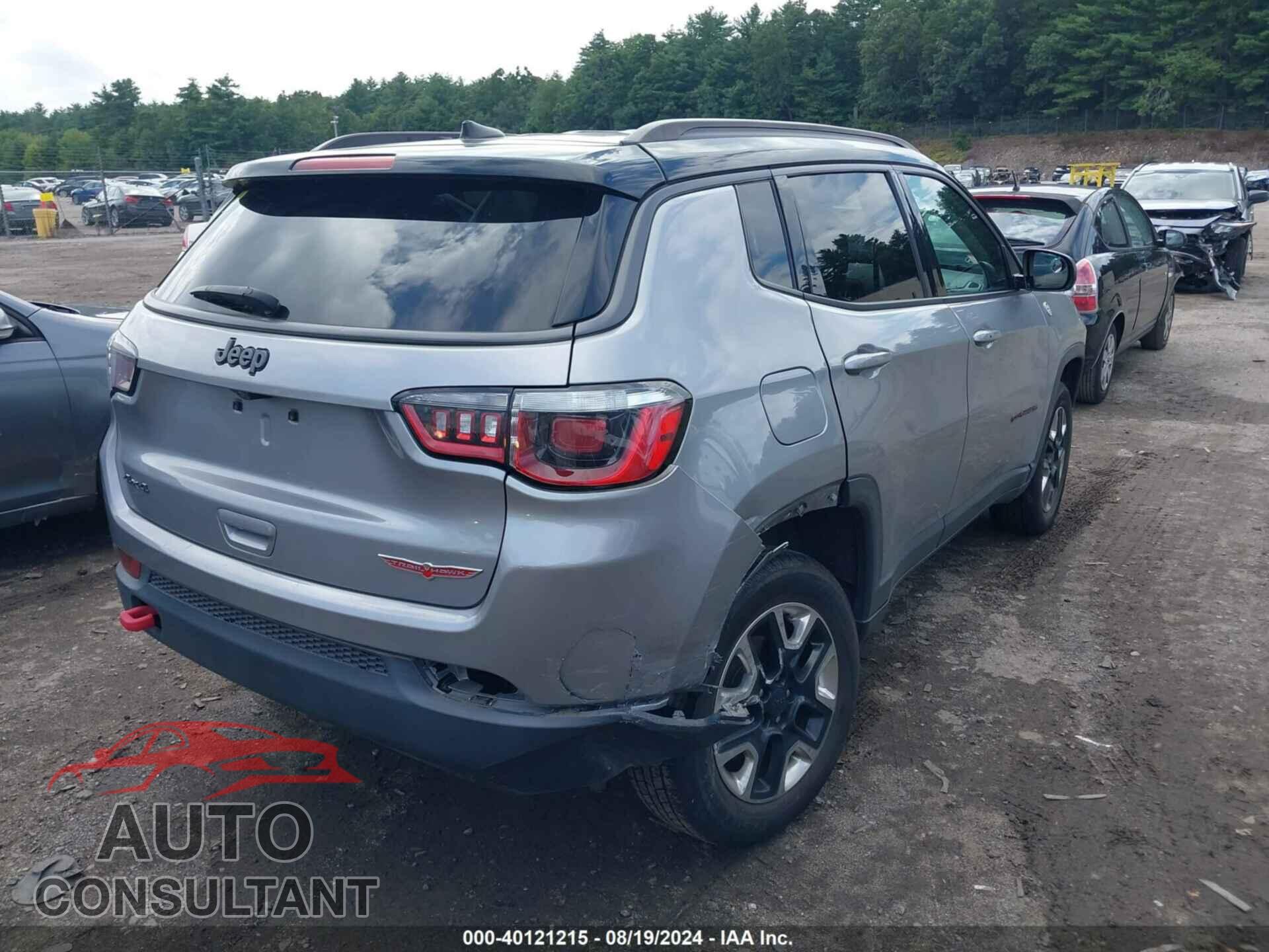 JEEP COMPASS 2018 - 3C4NJDDB6JT451055