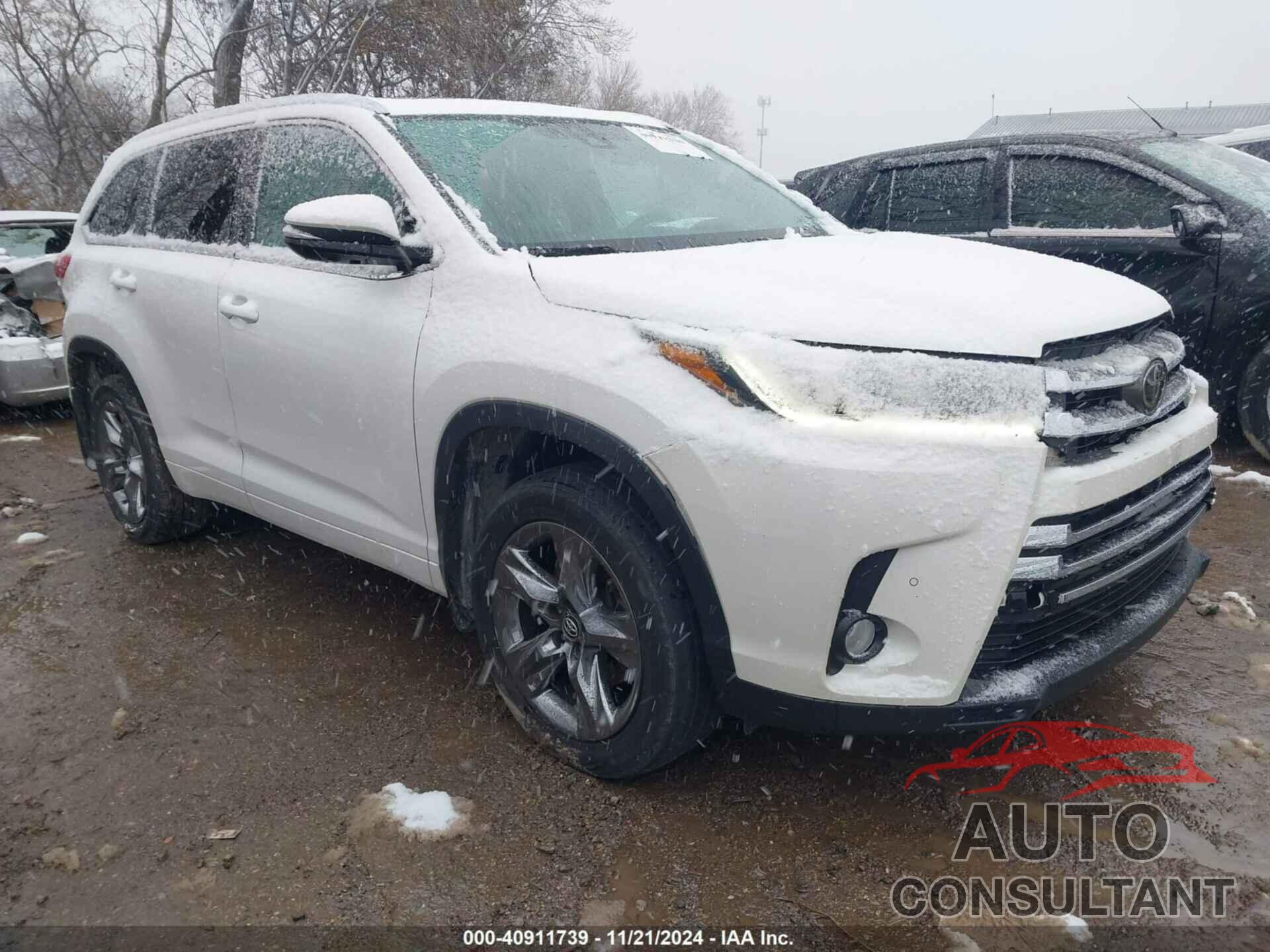TOYOTA HIGHLANDER 2018 - 5TDDZRFH6JS851503