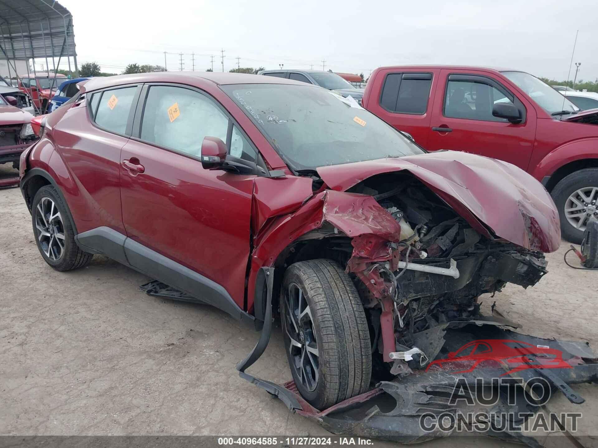 TOYOTA C-HR 2018 - NMTKHMBX1JR028356