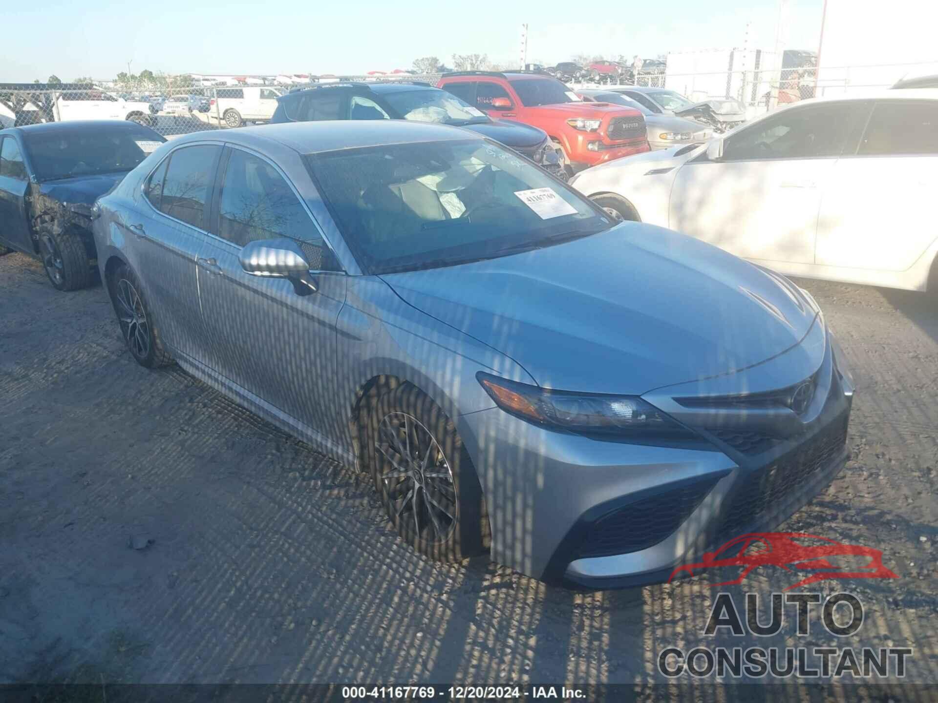 TOYOTA CAMRY 2024 - 4T1G11AK5RU892264