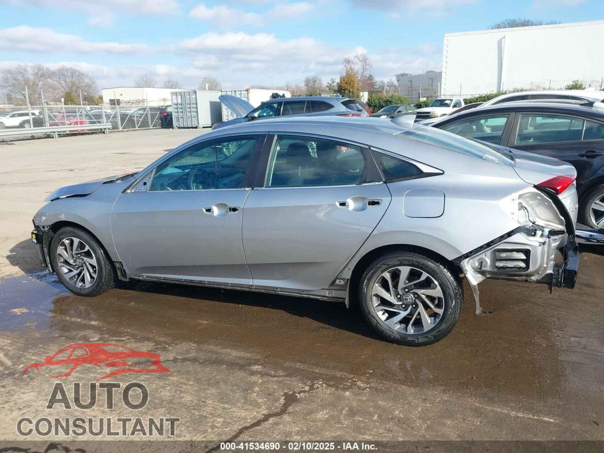 HONDA CIVIC 2017 - 19XFC2F79HE028349