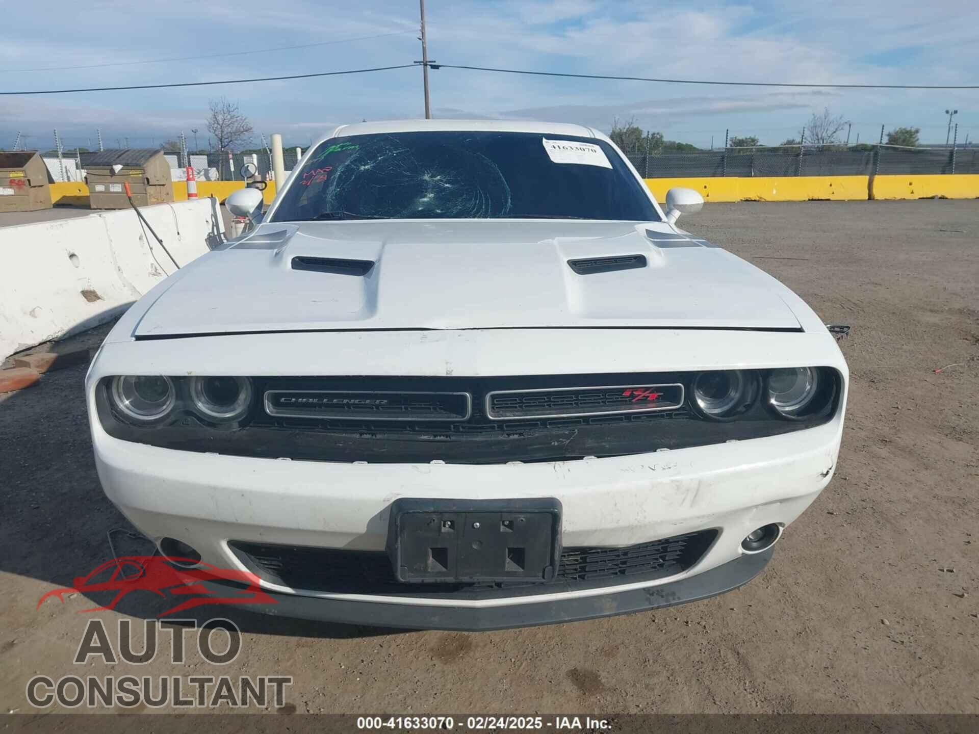 DODGE CHALLENGER 2015 - 2C3CDZAT3FH733392