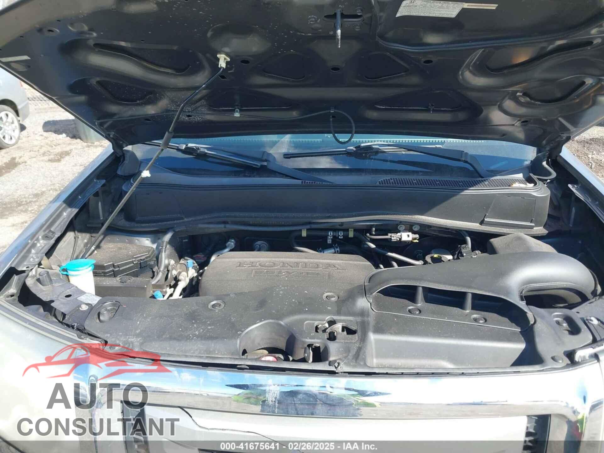 HONDA PILOT 2011 - 5FNYF4H65BB068140