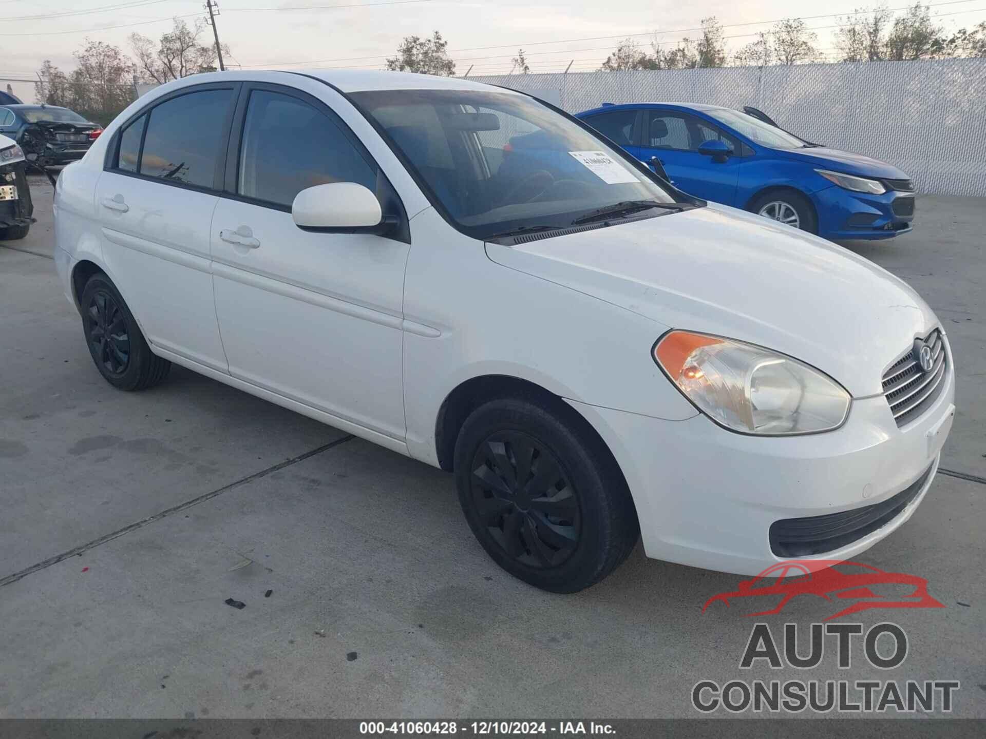 HYUNDAI ACCENT 2011 - KMHCN4AC7BU610483