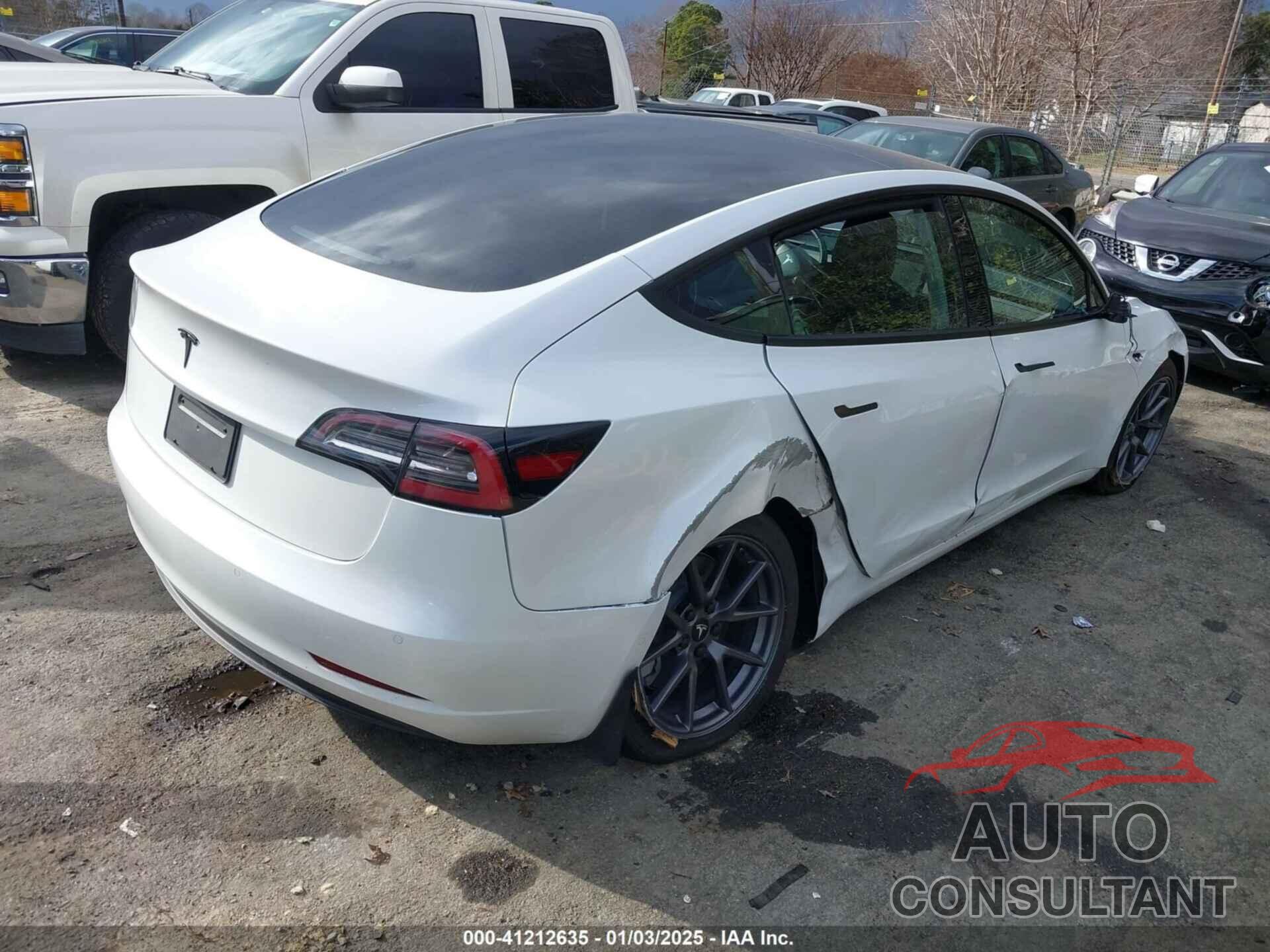 TESLA MODEL 3 2021 - 5YJ3E1EA8MF977447