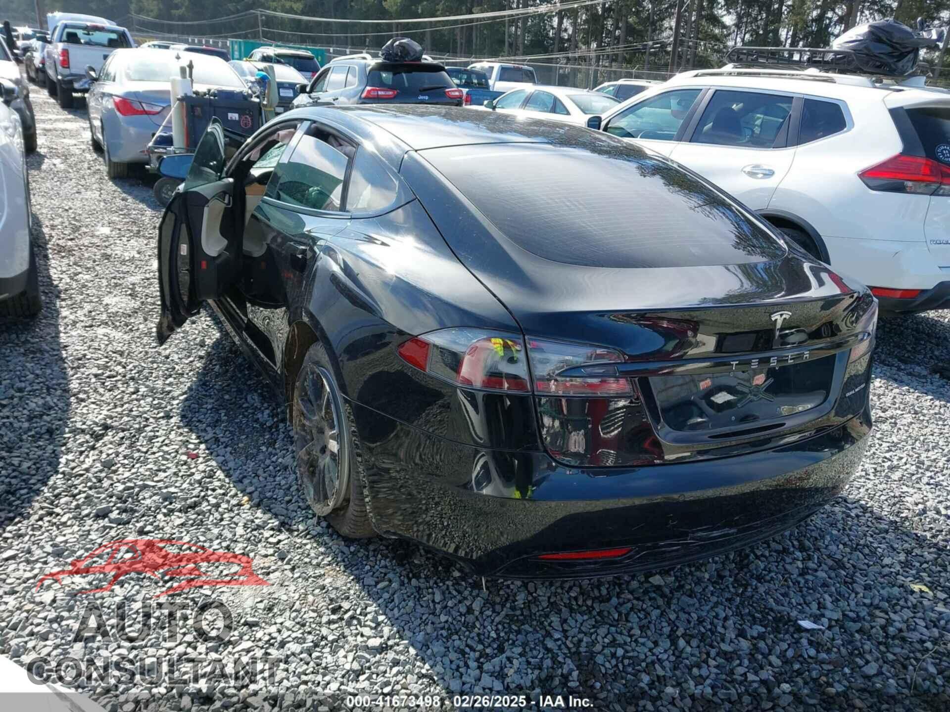TESLA MODEL S 2021 - 5YJSA1E24MF426299