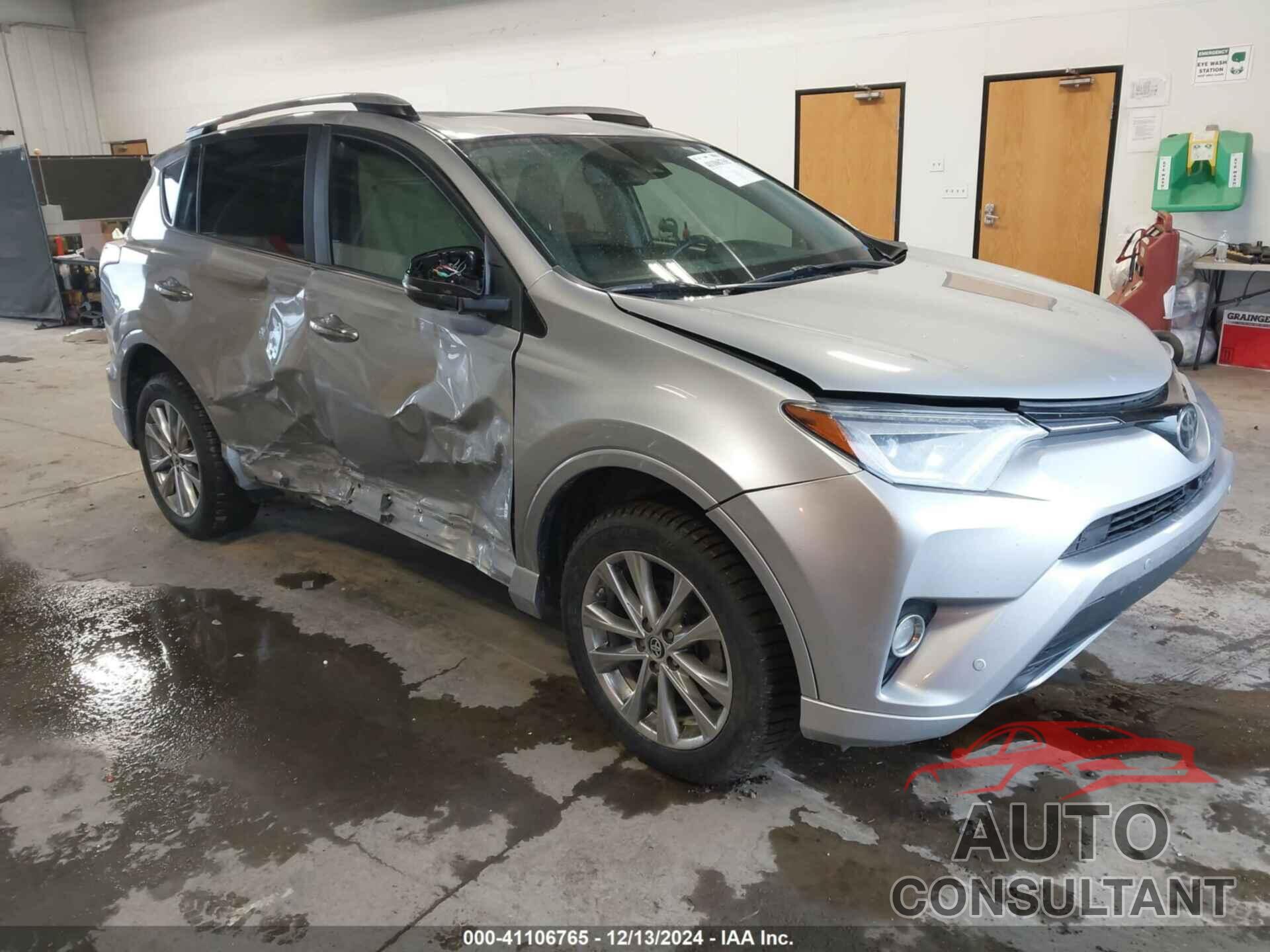 TOYOTA RAV4 2017 - 2T3DFREV1HW561694