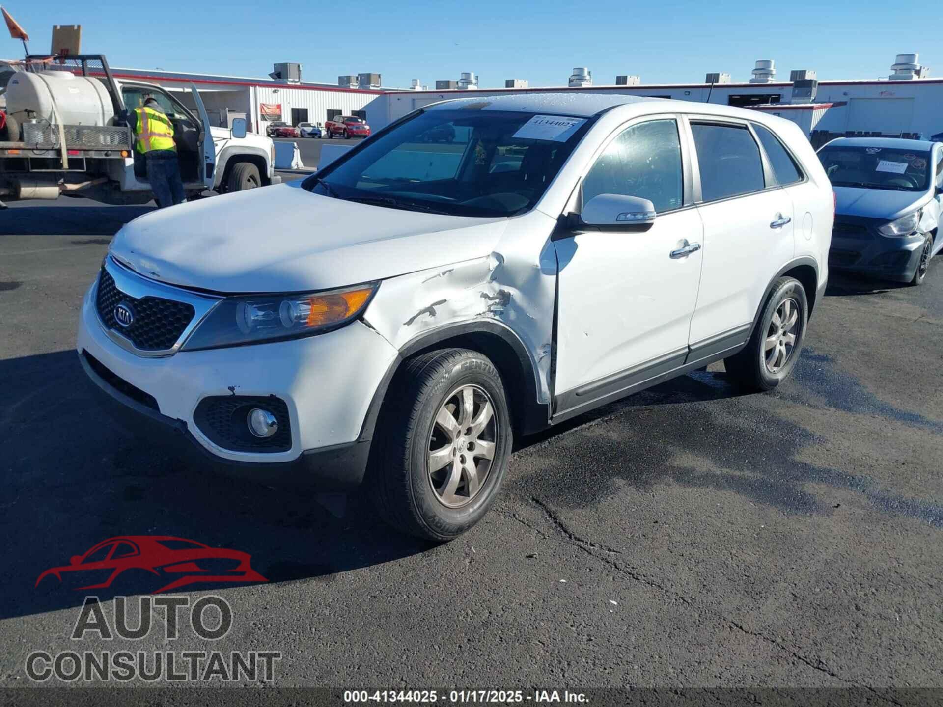 KIA SORENTO 2013 - 5XYKT4A19DG390854