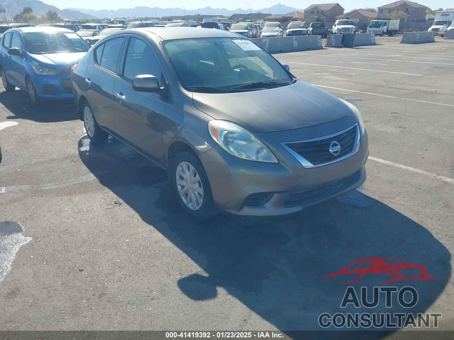 NISSAN VERSA 2012 - 3N1CN7AP0CL908221