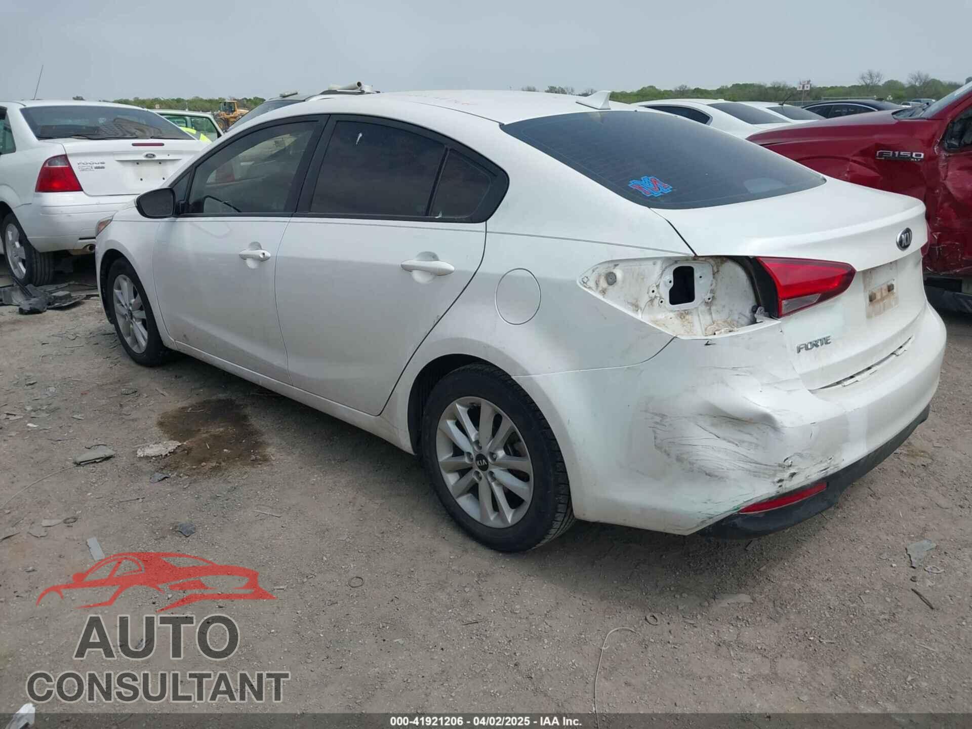 KIA FORTE 2017 - 3KPFL4A71HE149508