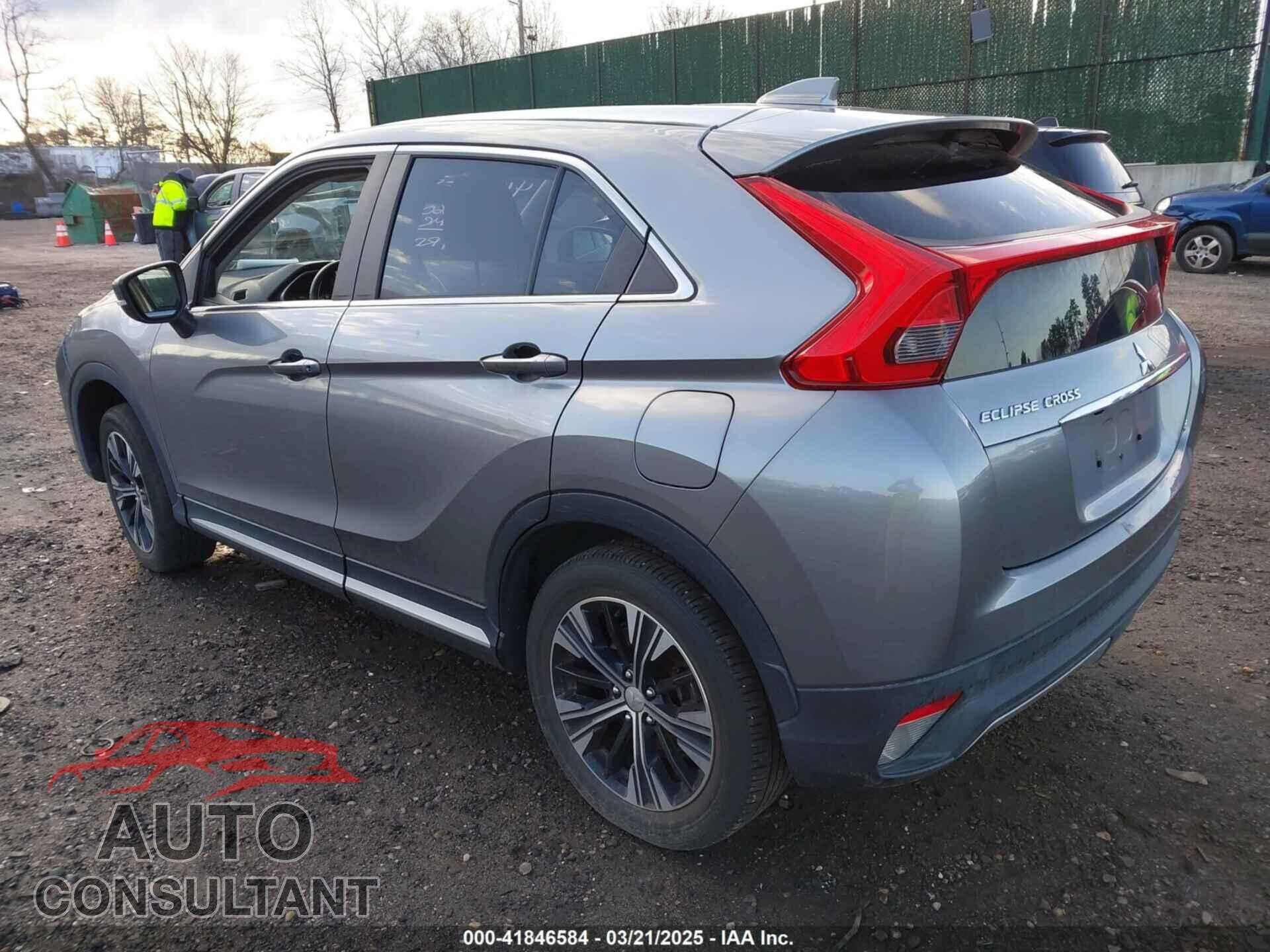 MITSUBISHI ECLIPSE CROSS 2020 - JA4AT5AA2LZ013696