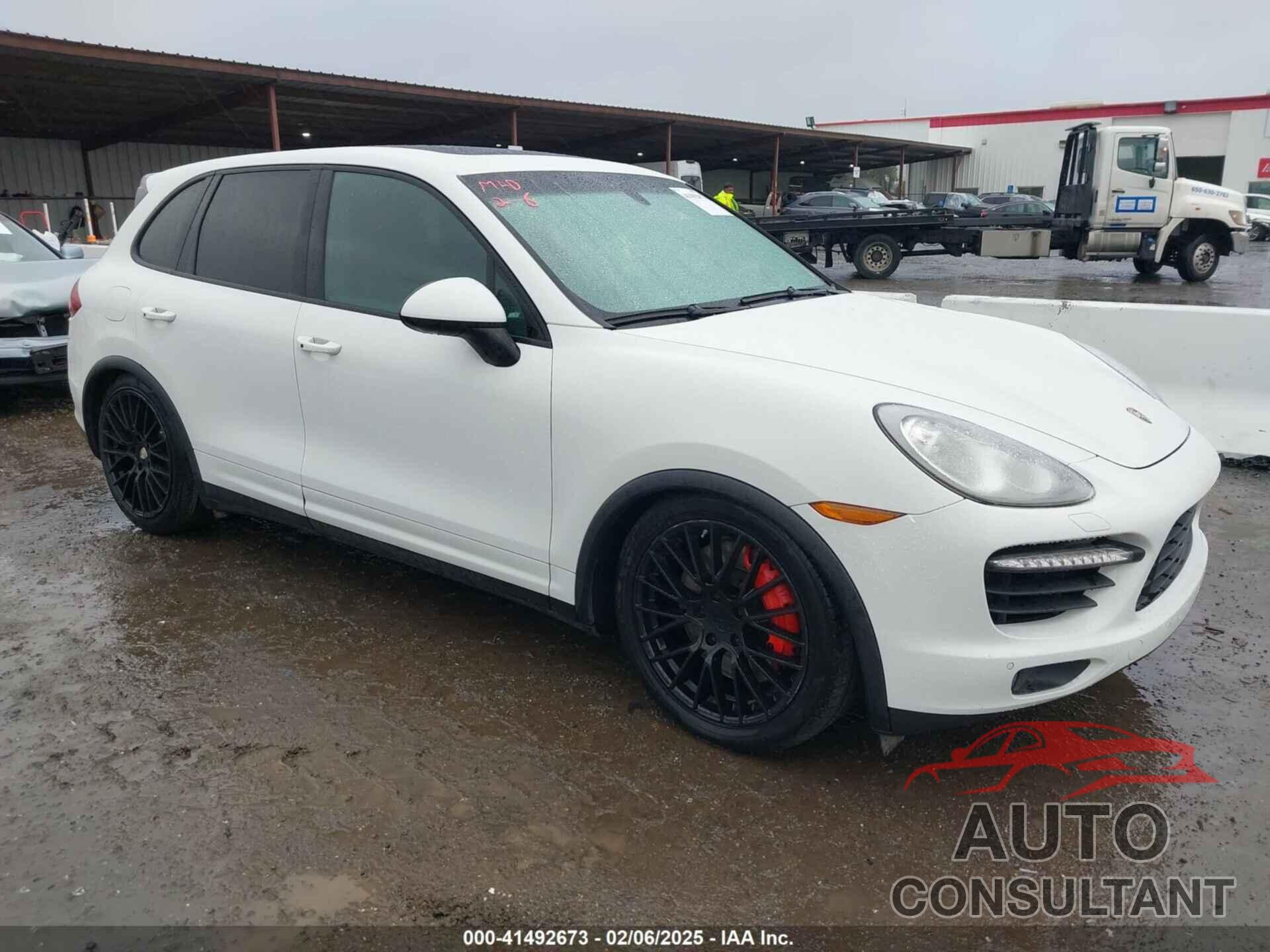 PORSCHE CAYENNE 2013 - WP1AC2A25DLA92877