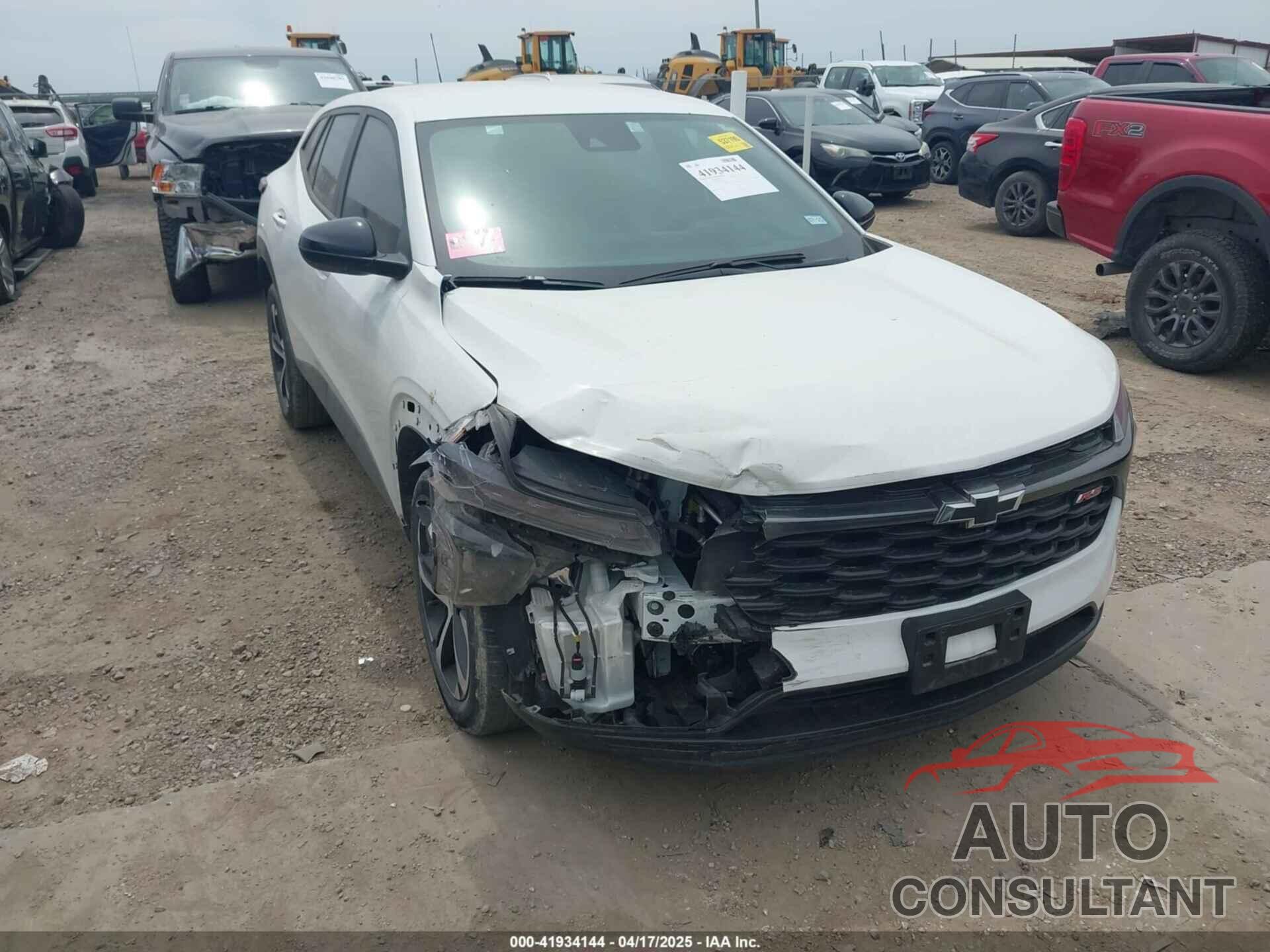 CHEVROLET TRAX 2024 - KL77LGE2XRC048722