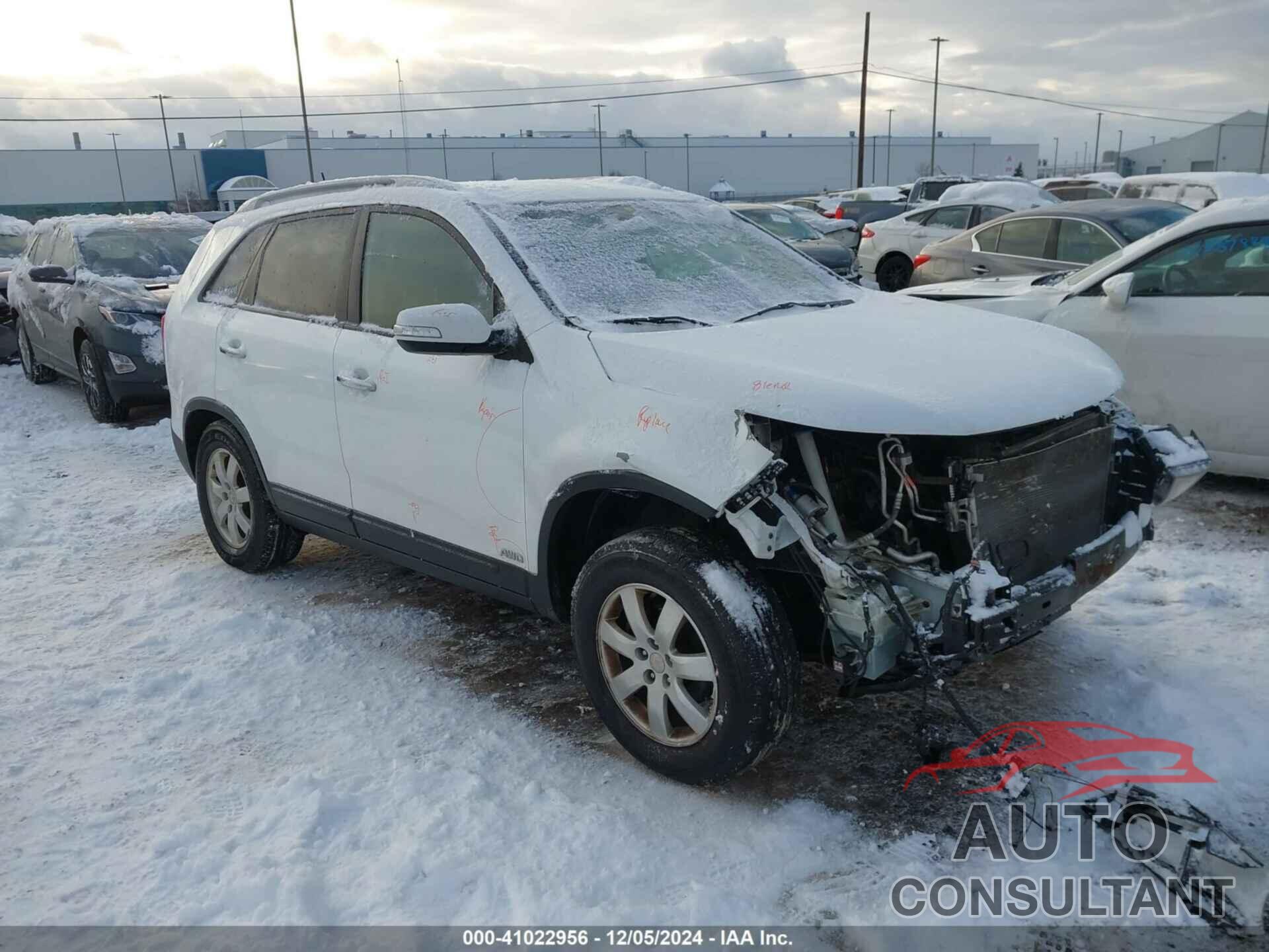 KIA SORENTO 2011 - 5XYKTDA11BG002917