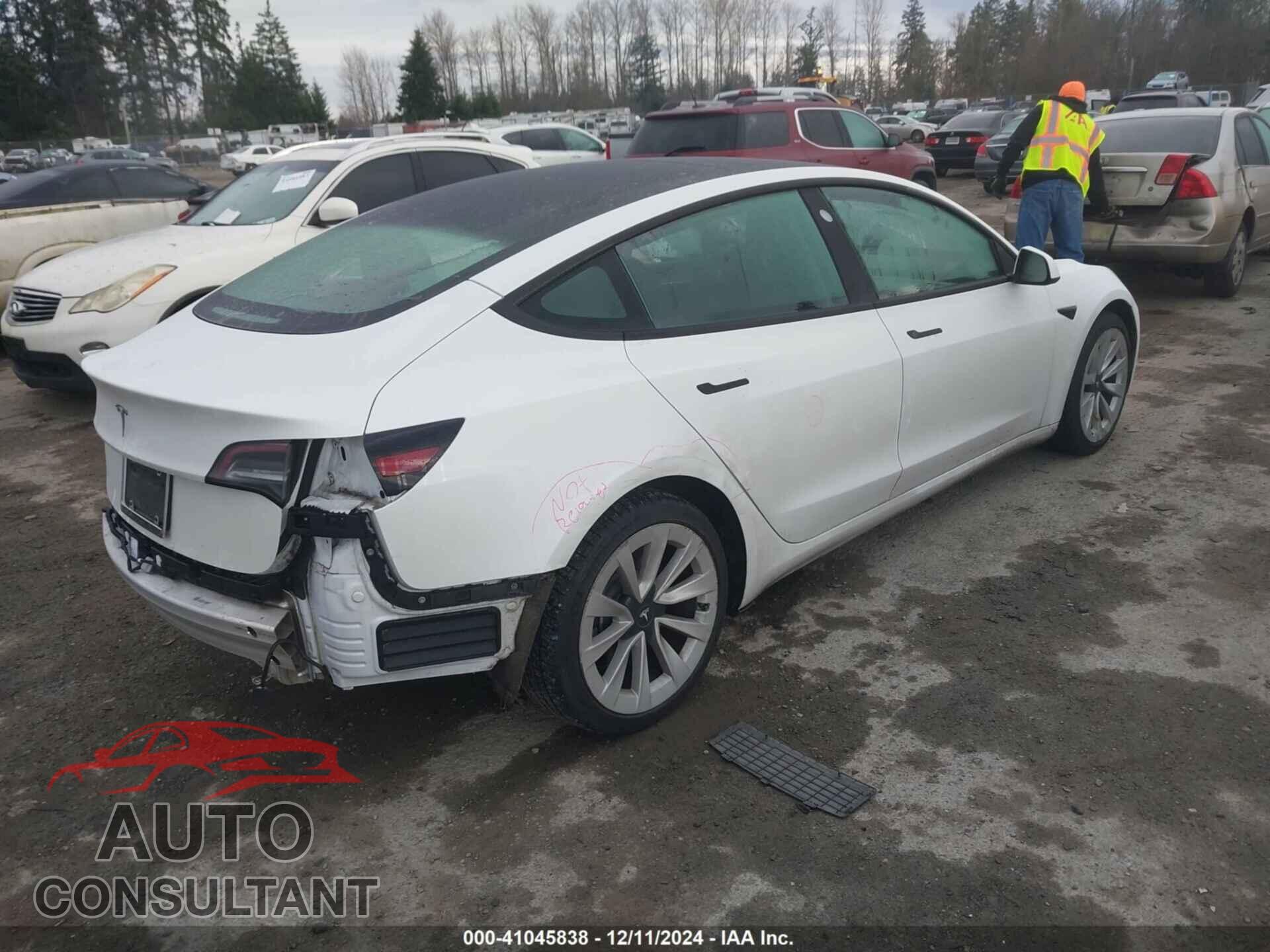 TESLA MODEL 3 2021 - 5YJ3E1EA5MF071370