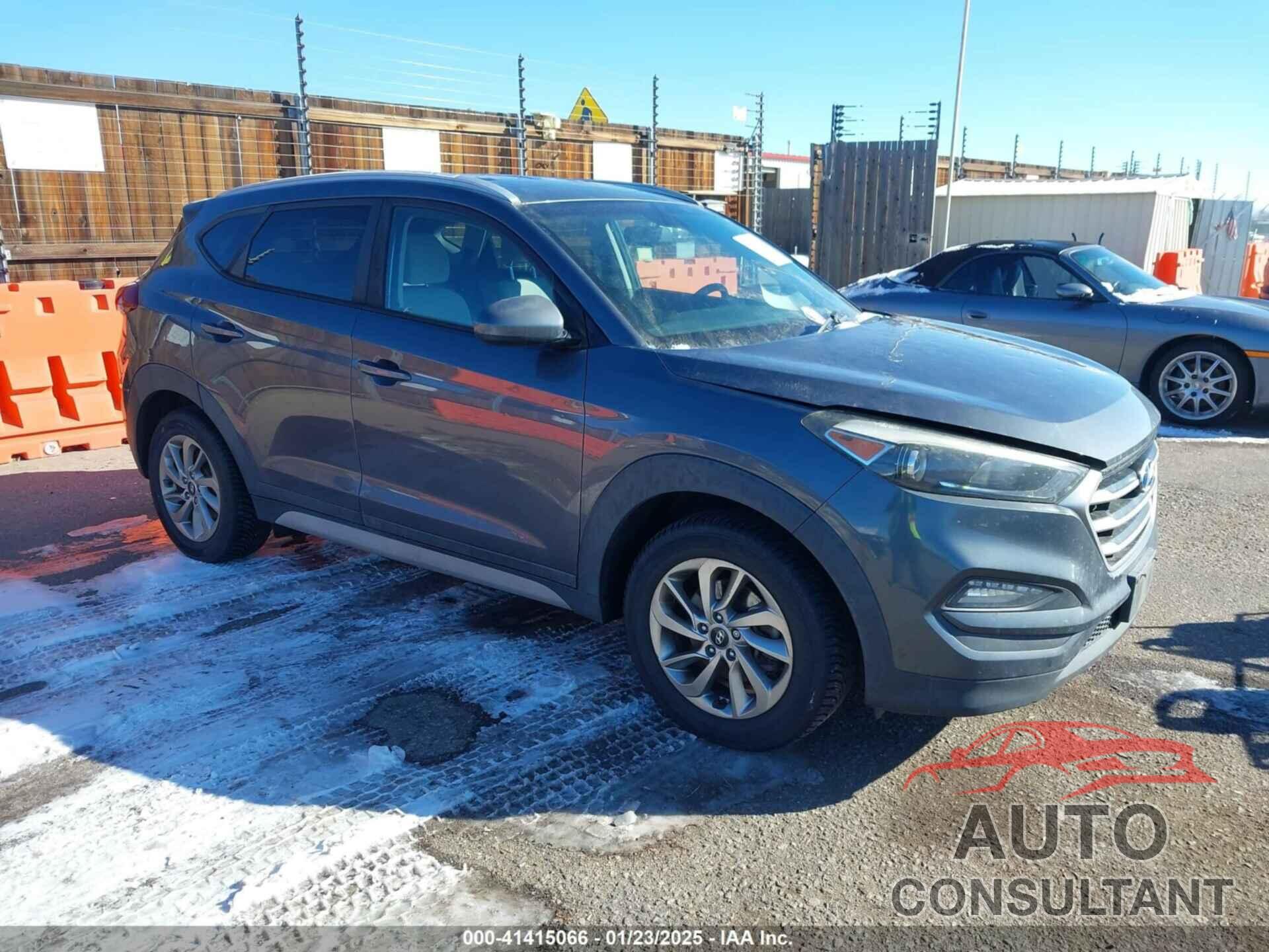 HYUNDAI TUCSON 2018 - KM8J3CA43JU641745