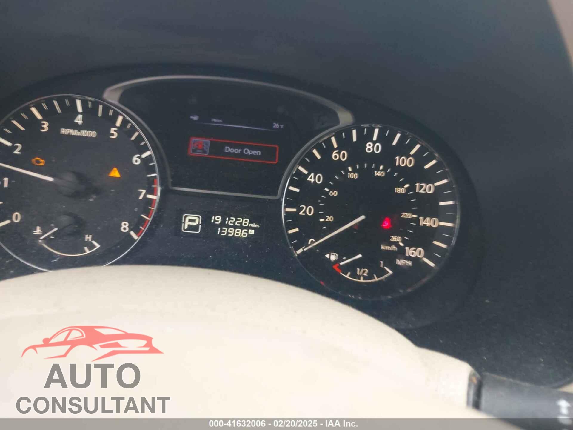 NISSAN PATHFINDER 2013 - 5N1AR2MN3DC678446