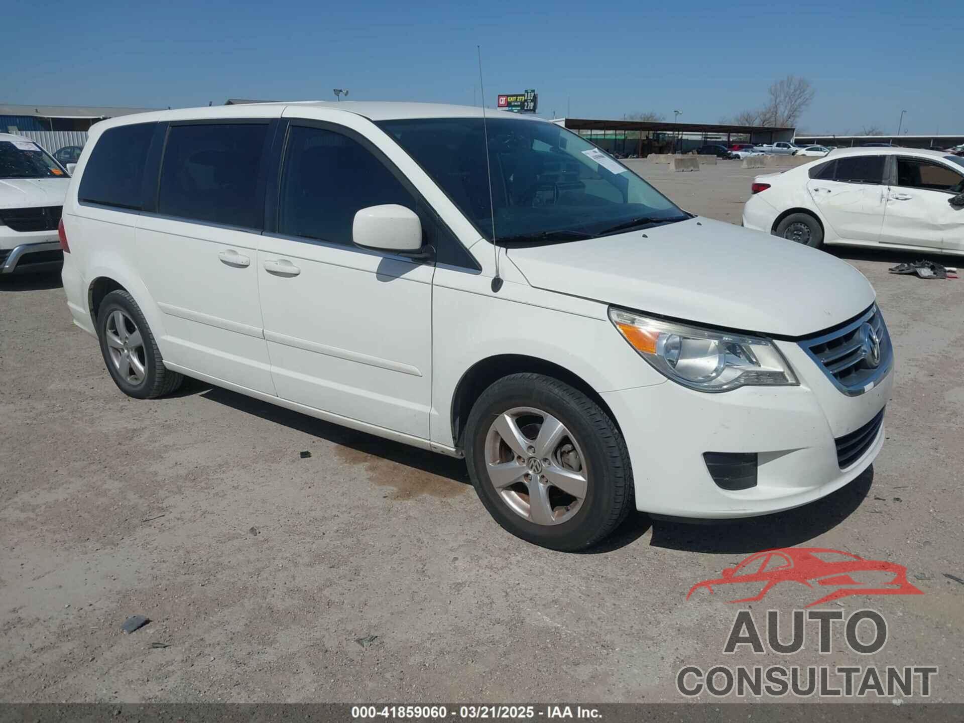 VOLKSWAGEN ROUTAN 2009 - 2V8HW54X29R553794