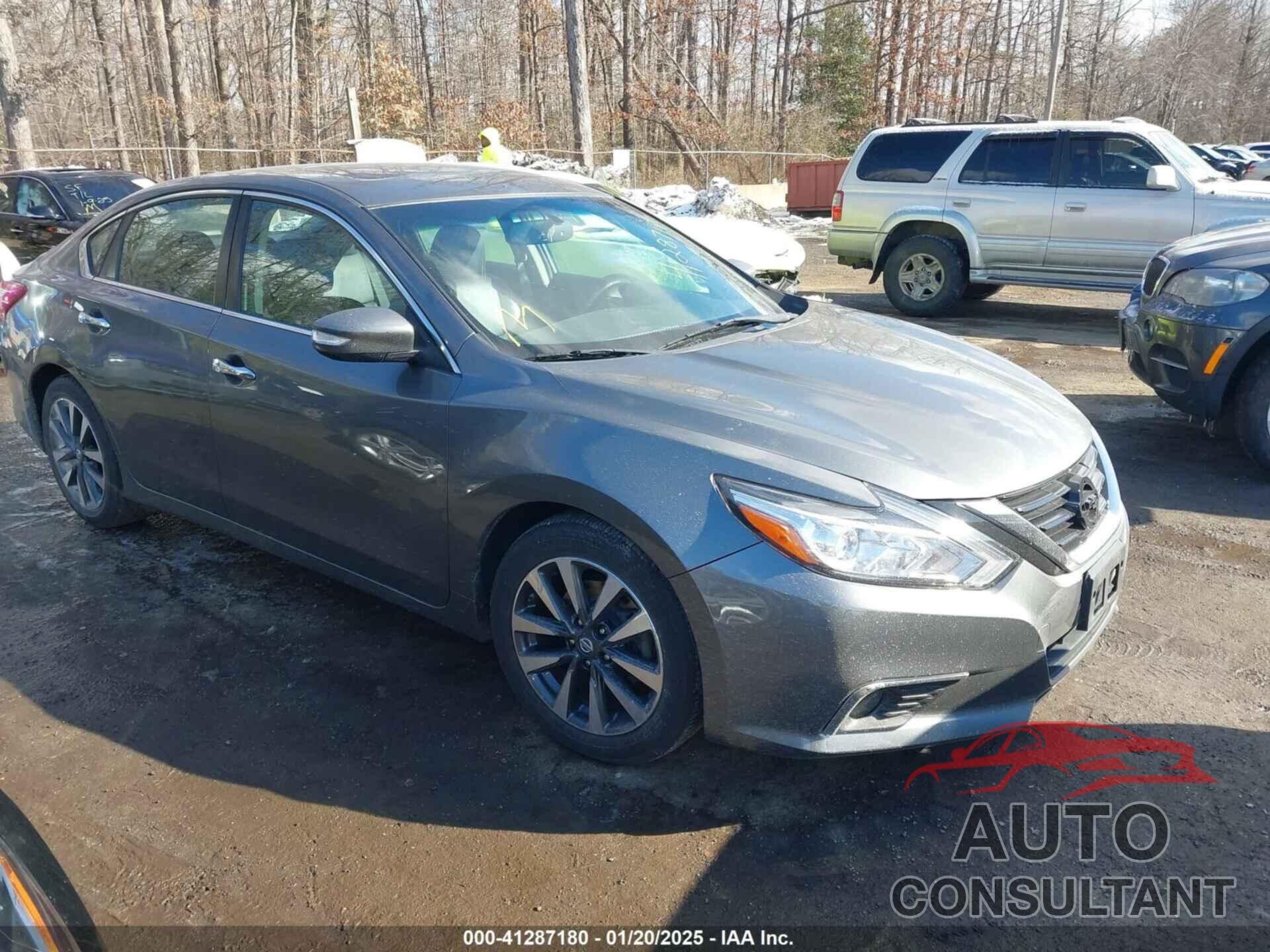 NISSAN ALTIMA 2017 - 1N4AL3AP4HC231234