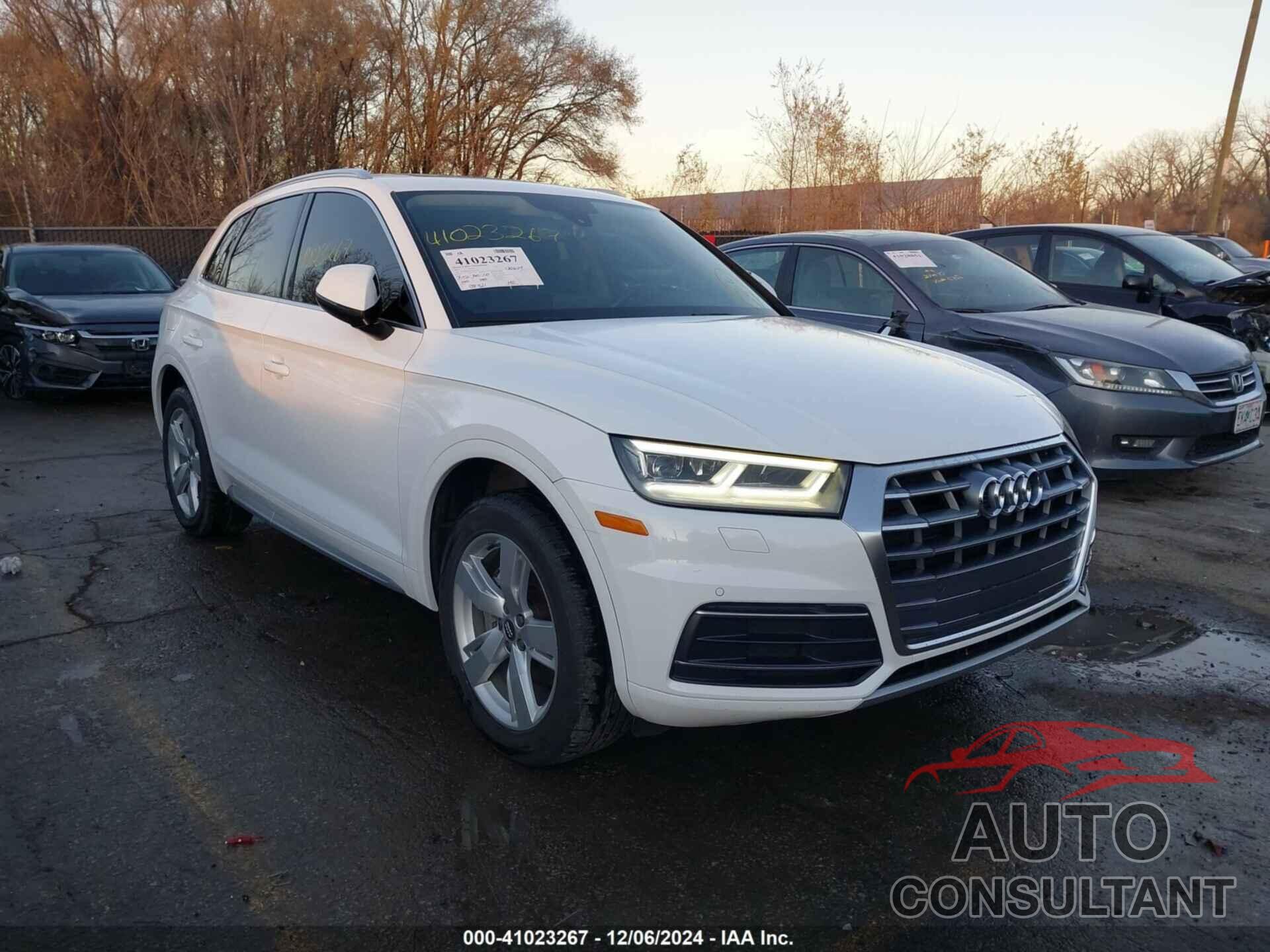 AUDI Q5 2018 - WA1BNAFY9J2227376