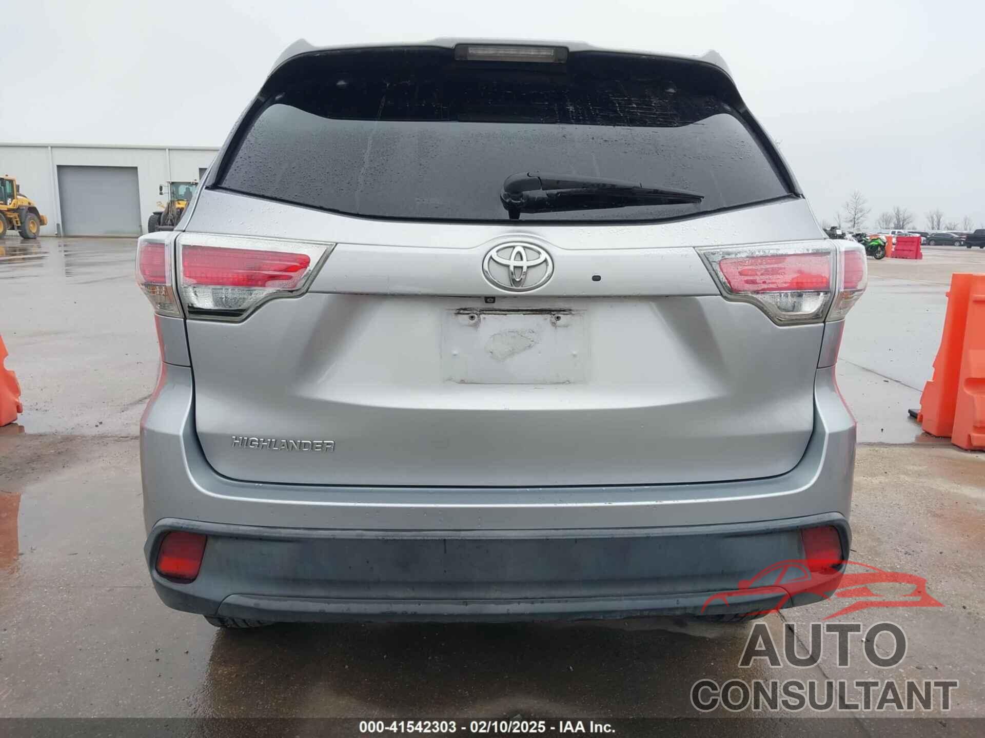 TOYOTA HIGHLANDER 2015 - 5TDKKRFH9FS076259
