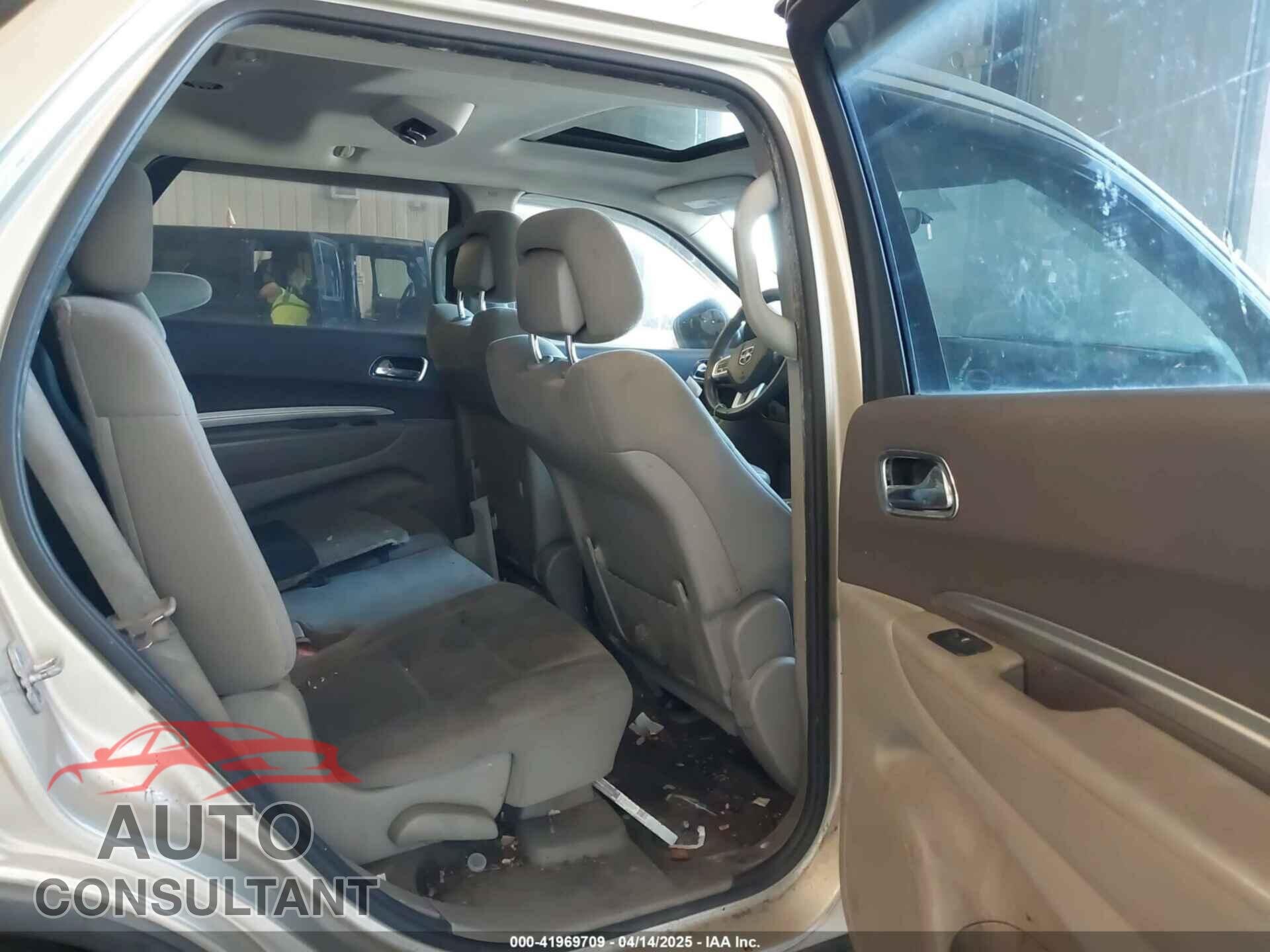 DODGE DURANGO 2012 - 1C4RDHAG4CC110655