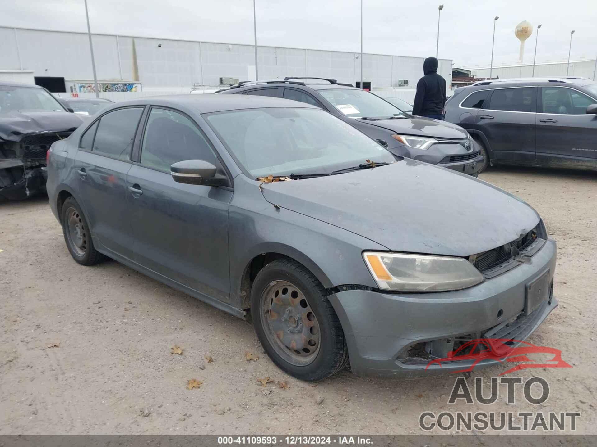 VOLKSWAGEN JETTA 2012 - 3VWDX7AJ9CM472578