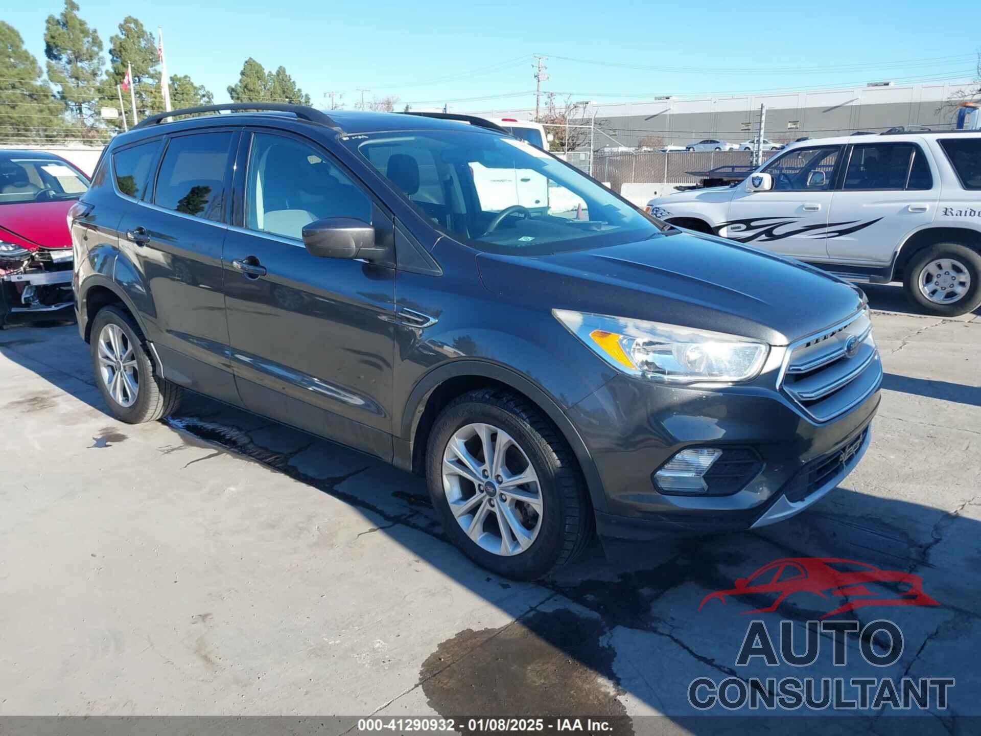 FORD ESCAPE 2018 - 1FMCU0GDXJUC90005
