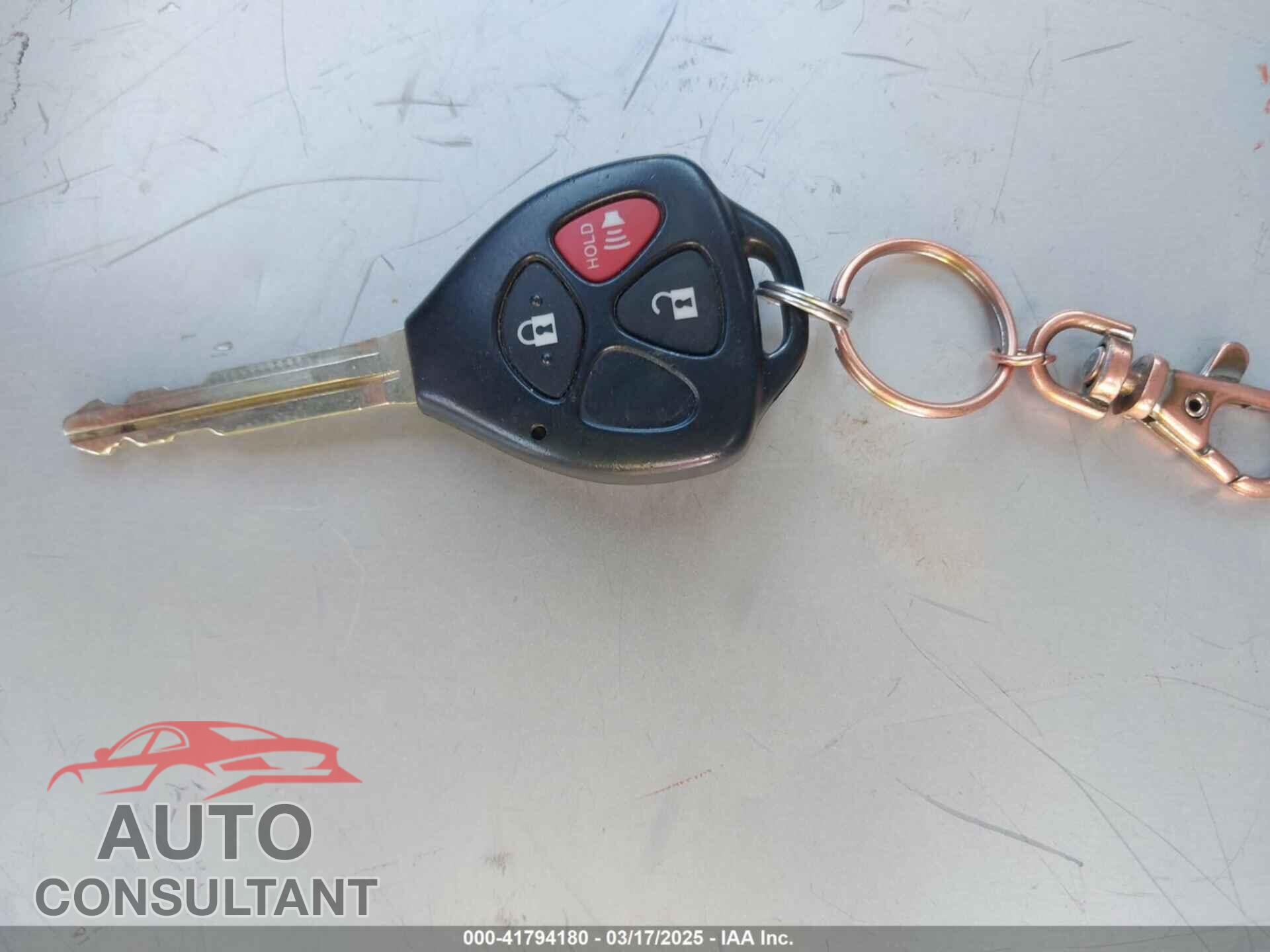 TOYOTA RAV4 2011 - 2T3ZF4DV2BW100876